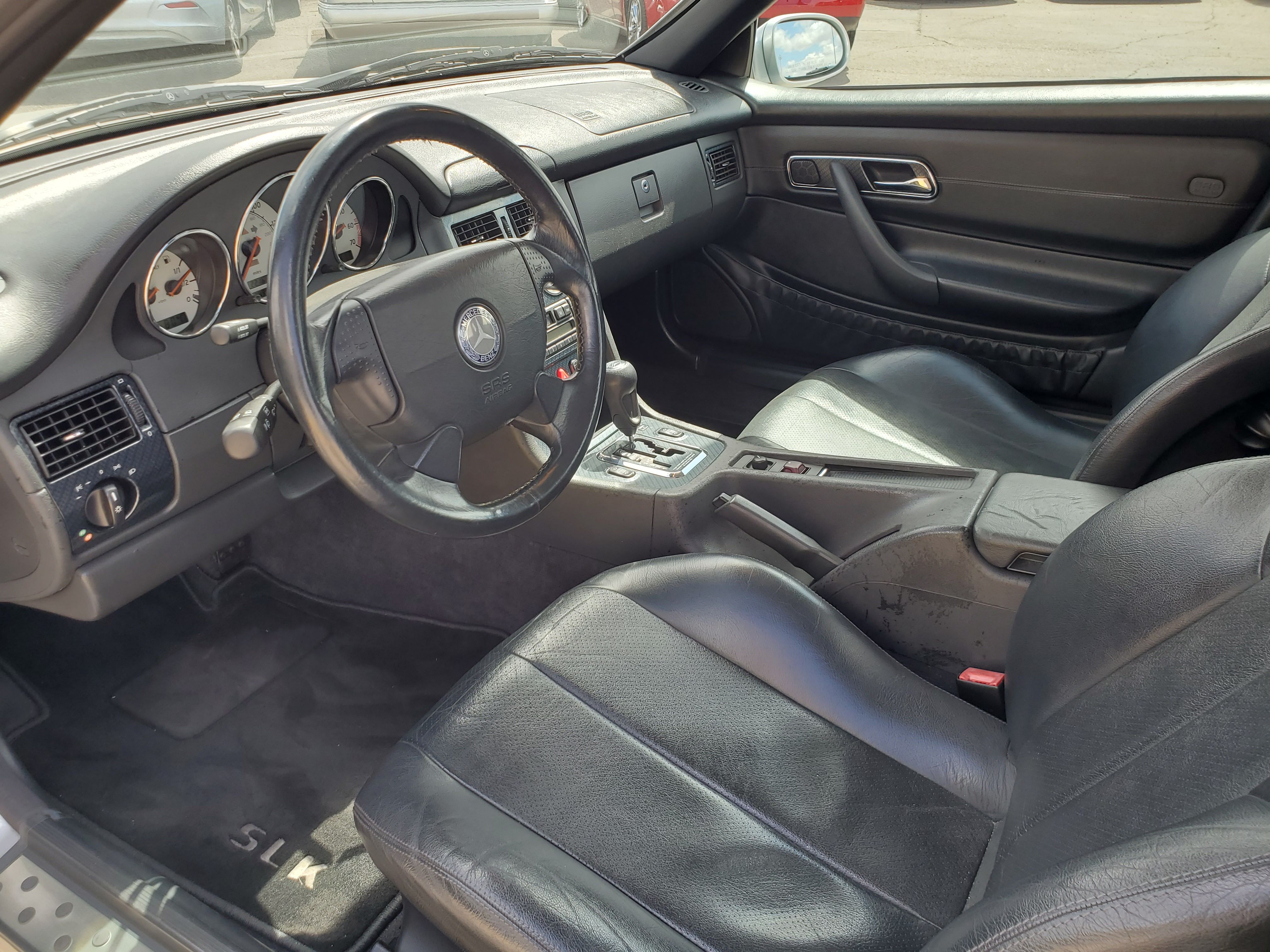 SILVER, 1998 MERCEDES-BENZ SLK-CLASS Image 29