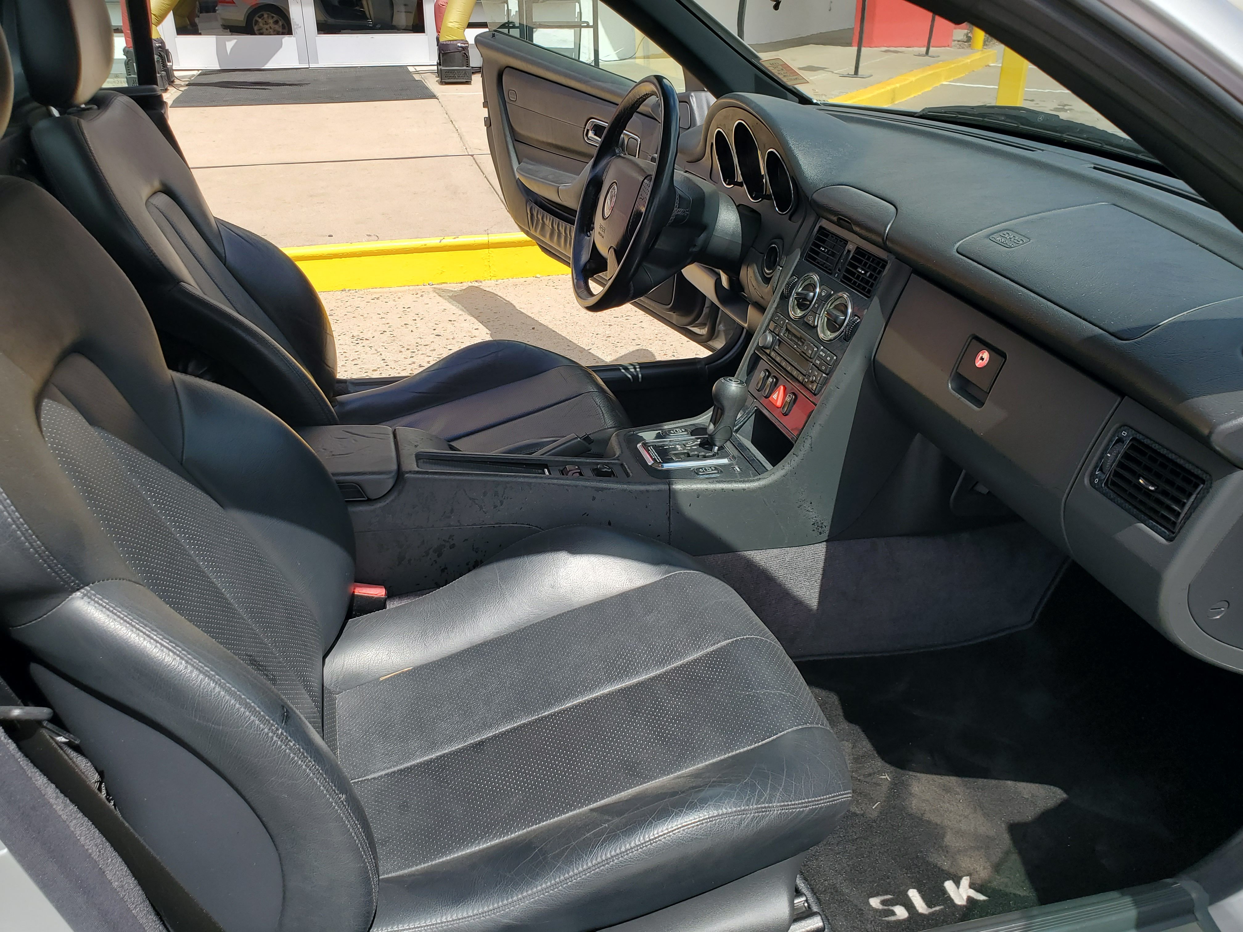 SILVER, 1998 MERCEDES-BENZ SLK-CLASS Image 46