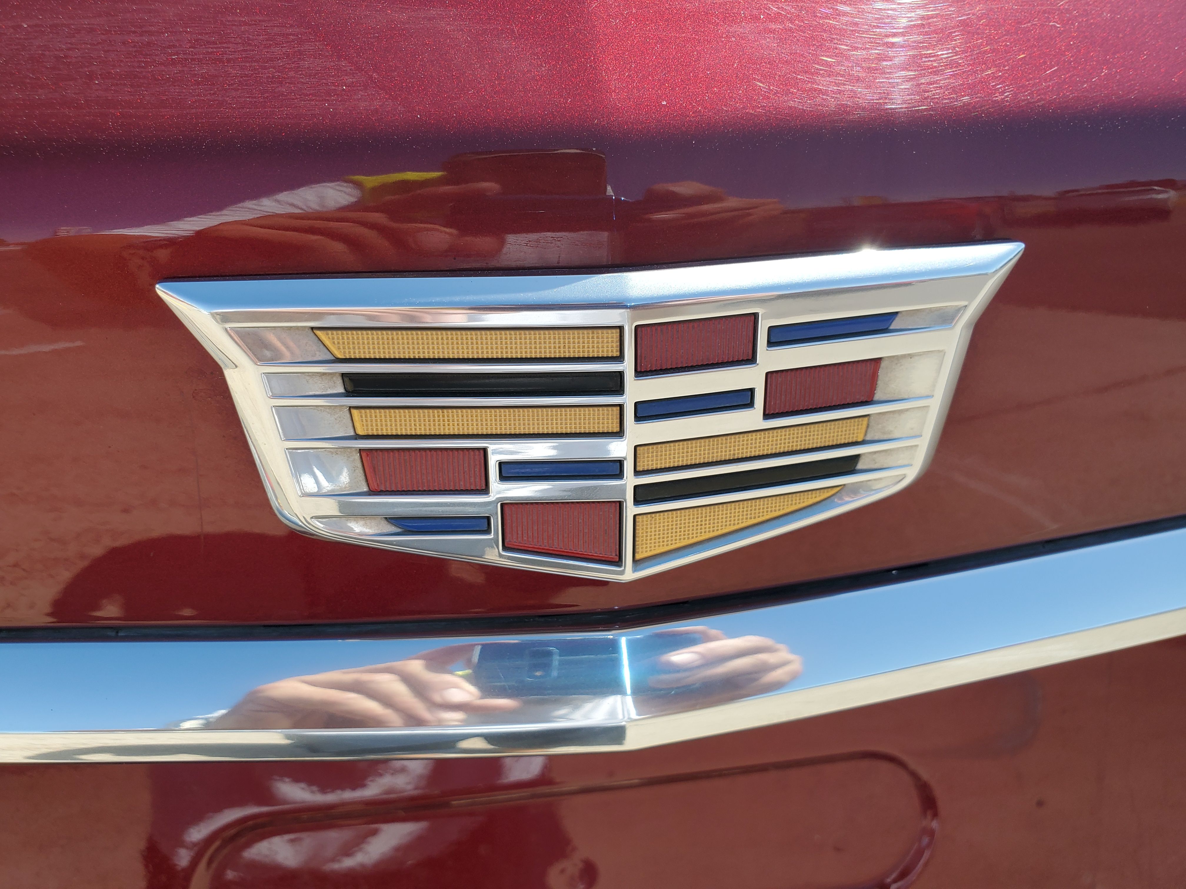 RED, 2017 CADILLAC XT5 Image 14