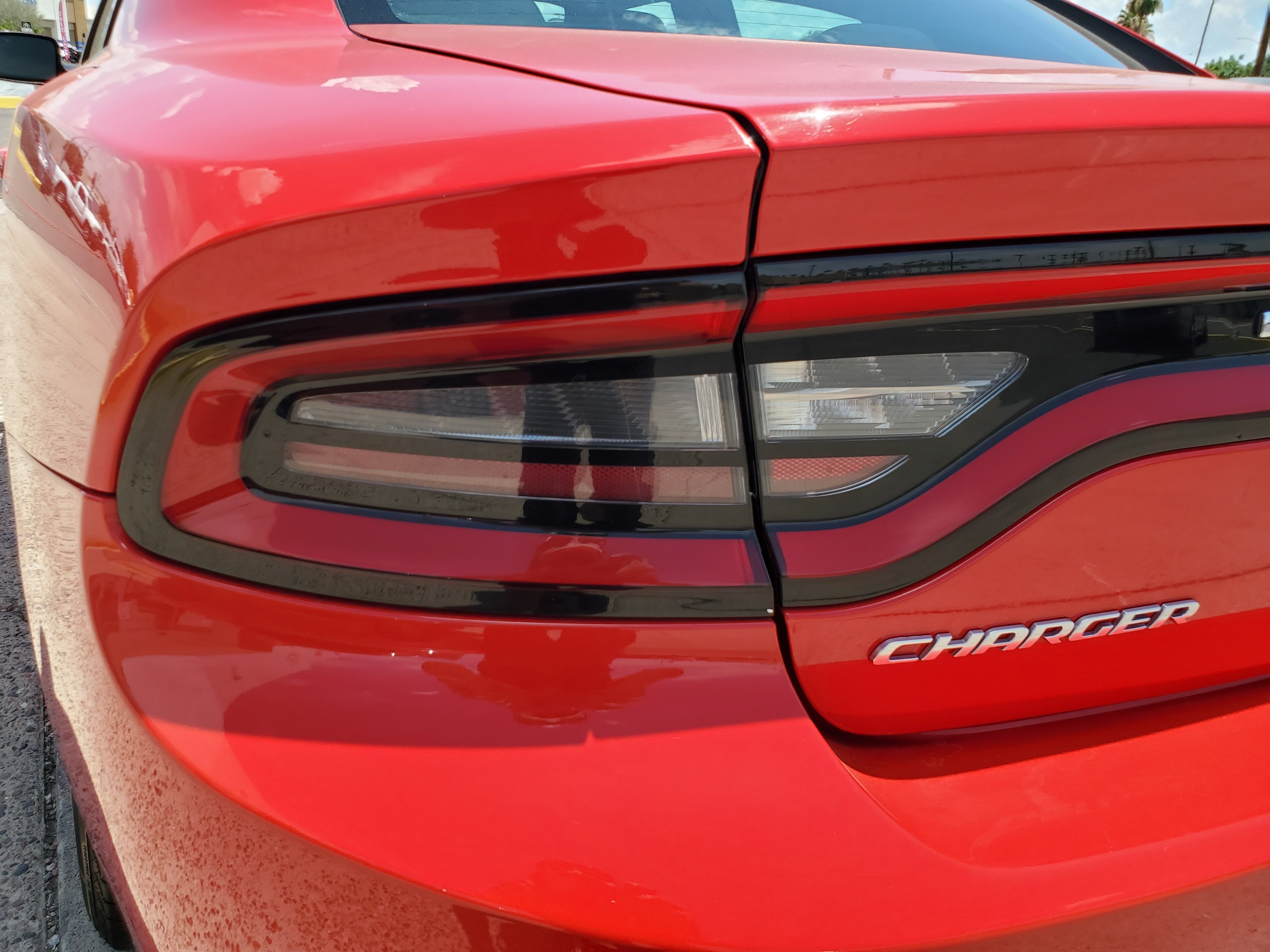 RED, 2022 DODGE CHARGER Image 12