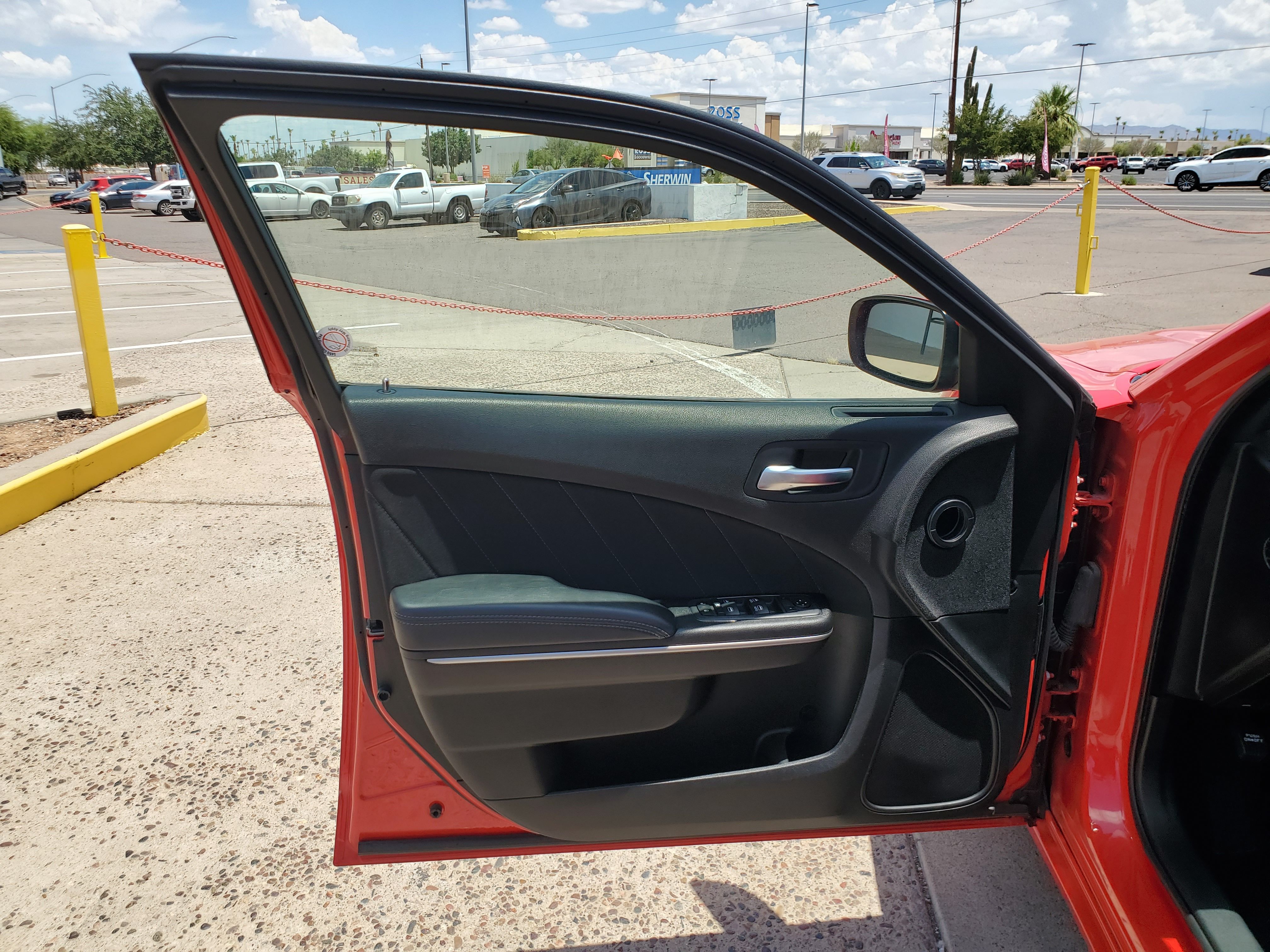 RED, 2022 DODGE CHARGER Image 17