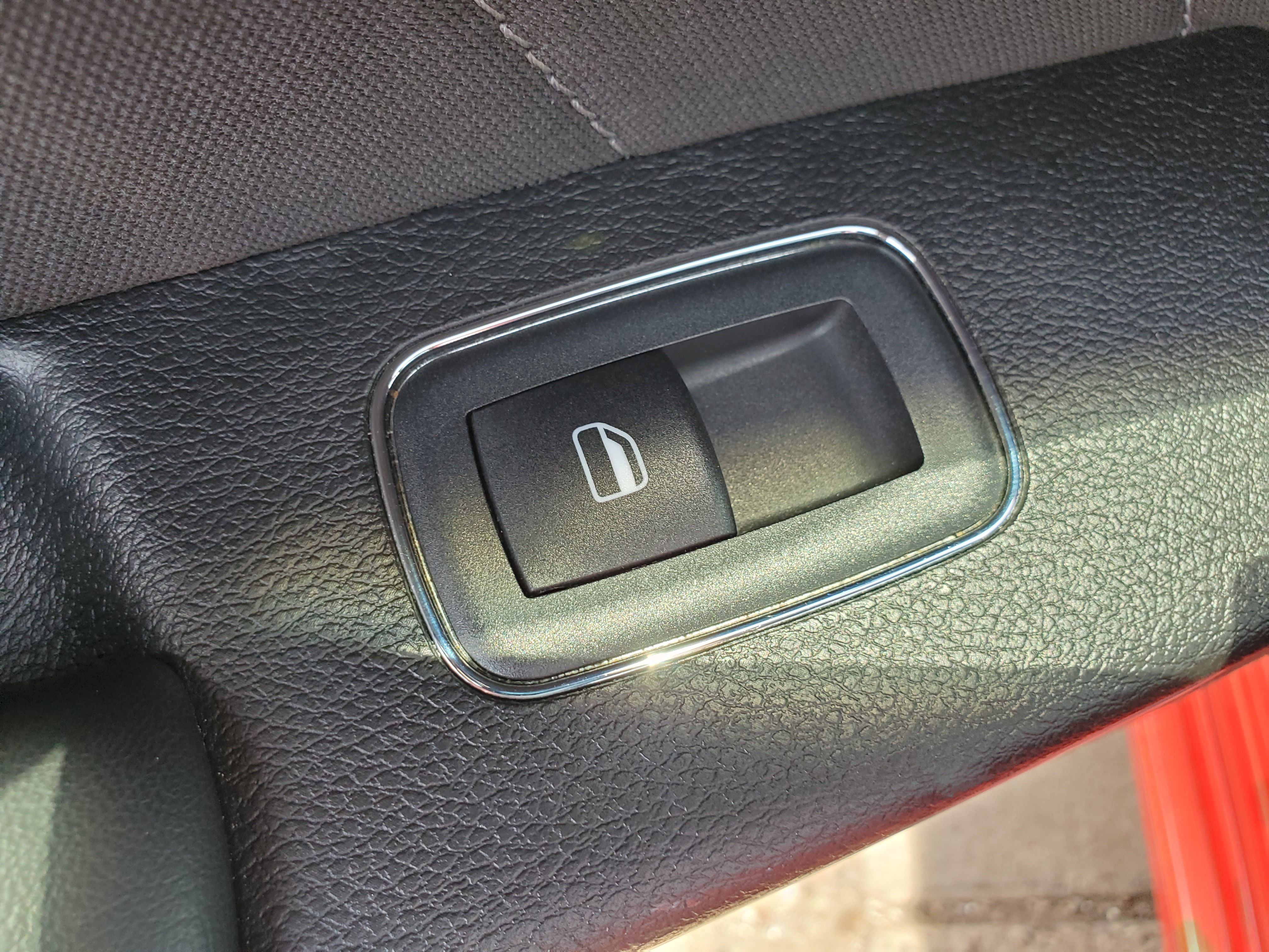 RED, 2022 DODGE CHARGER Image 38