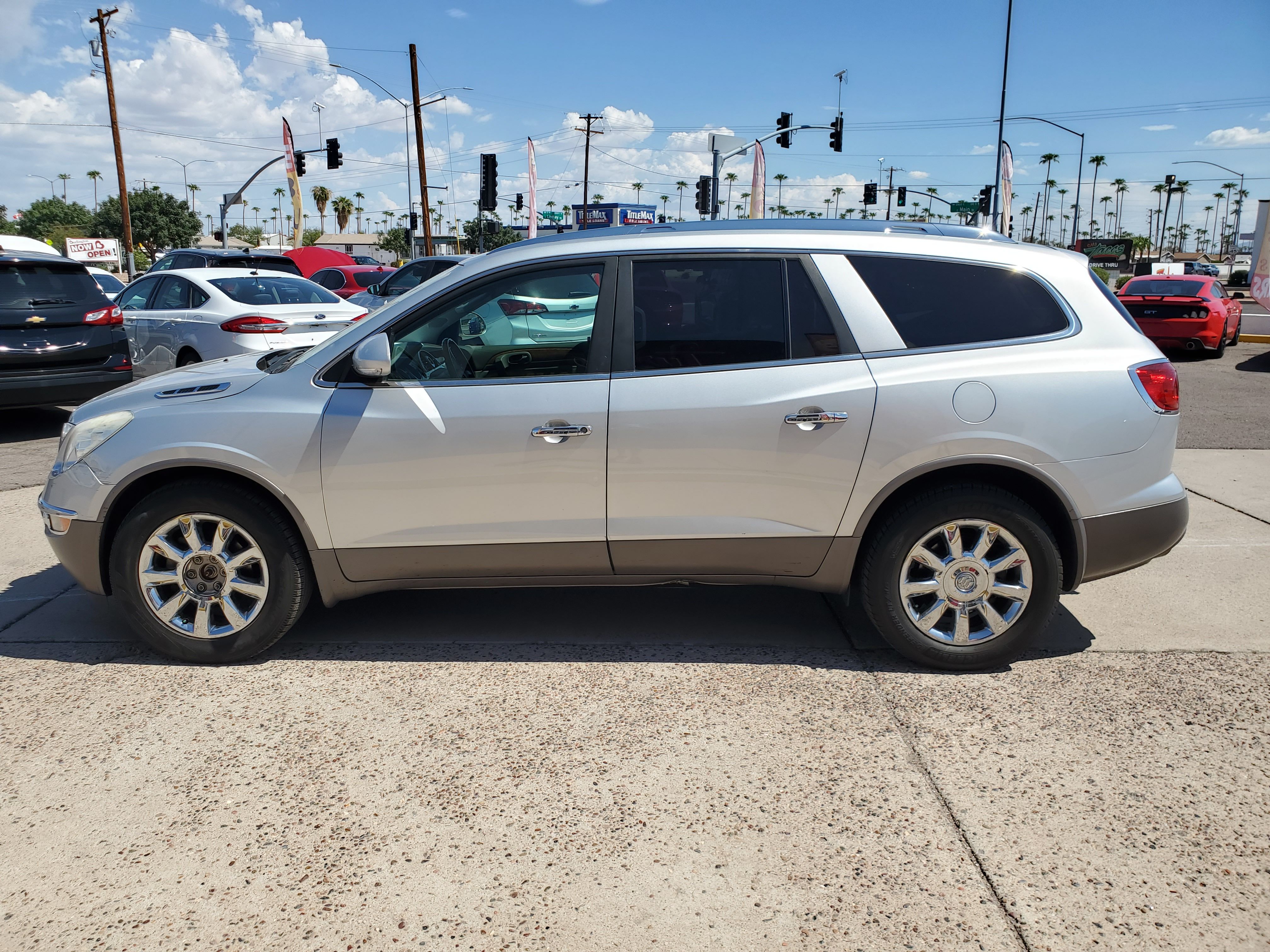 SILVER, 2012 BUICK ENCLAVE Image 2