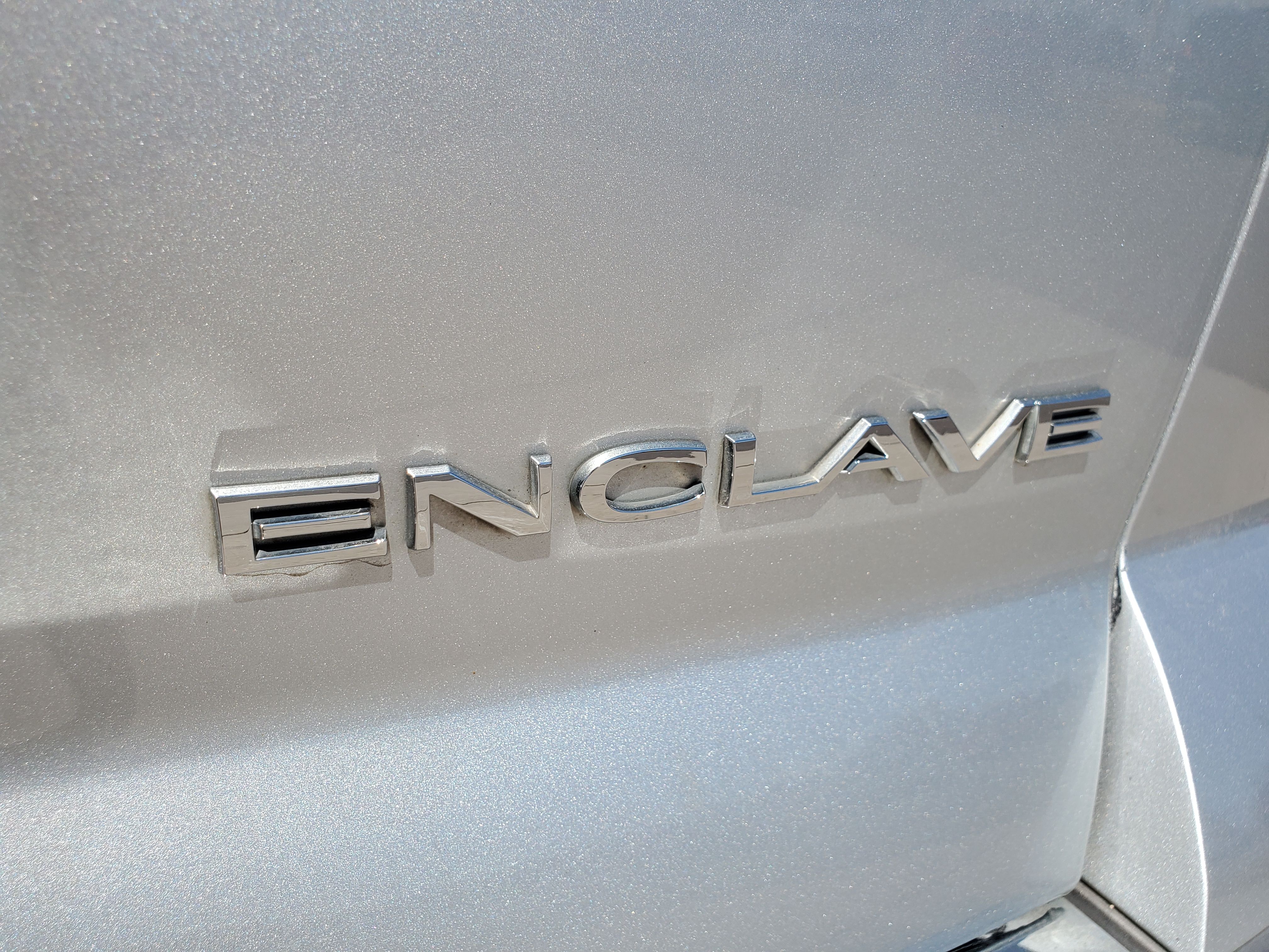 SILVER, 2012 BUICK ENCLAVE Image 14
