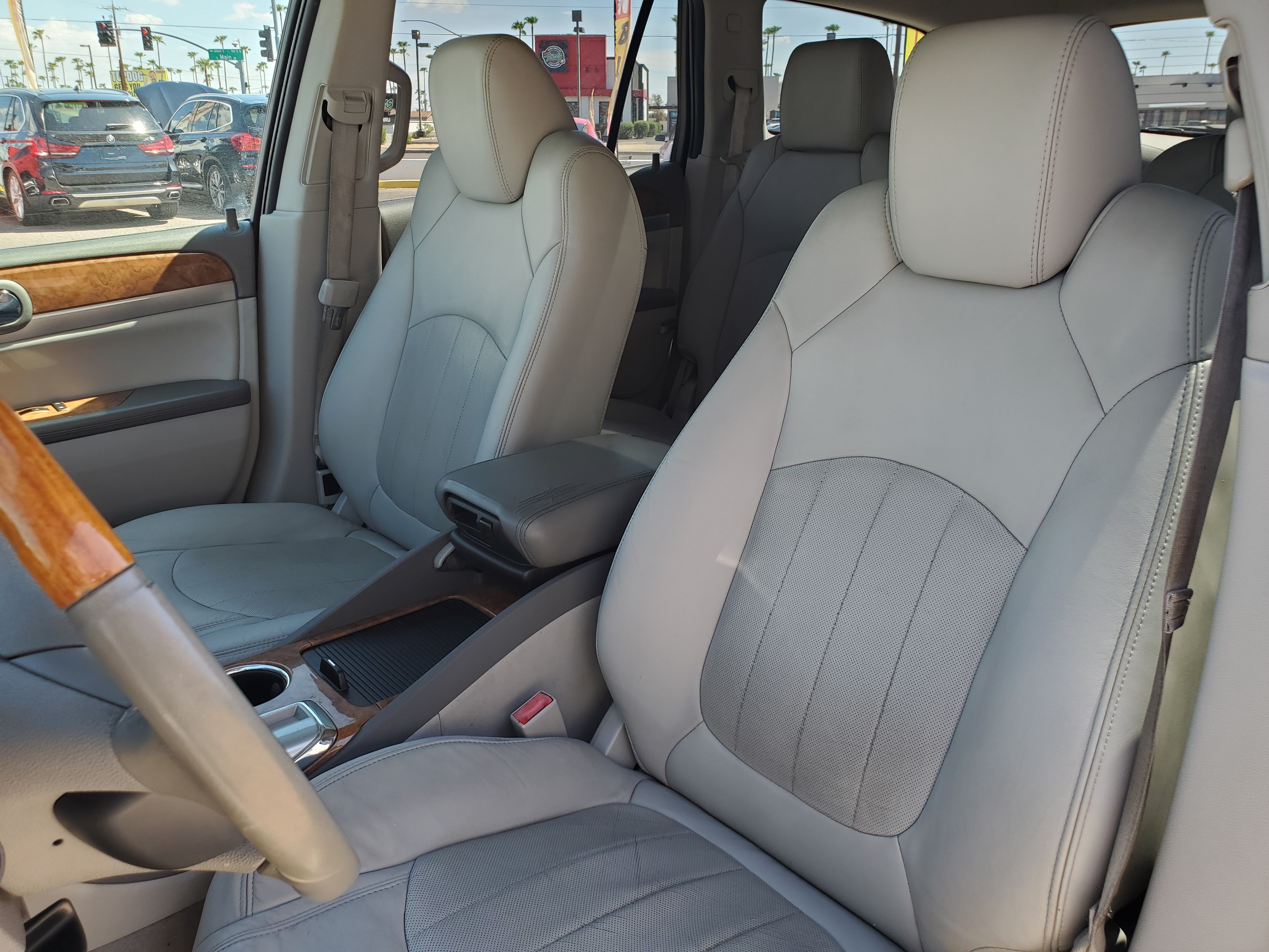 SILVER, 2012 BUICK ENCLAVE Image 20
