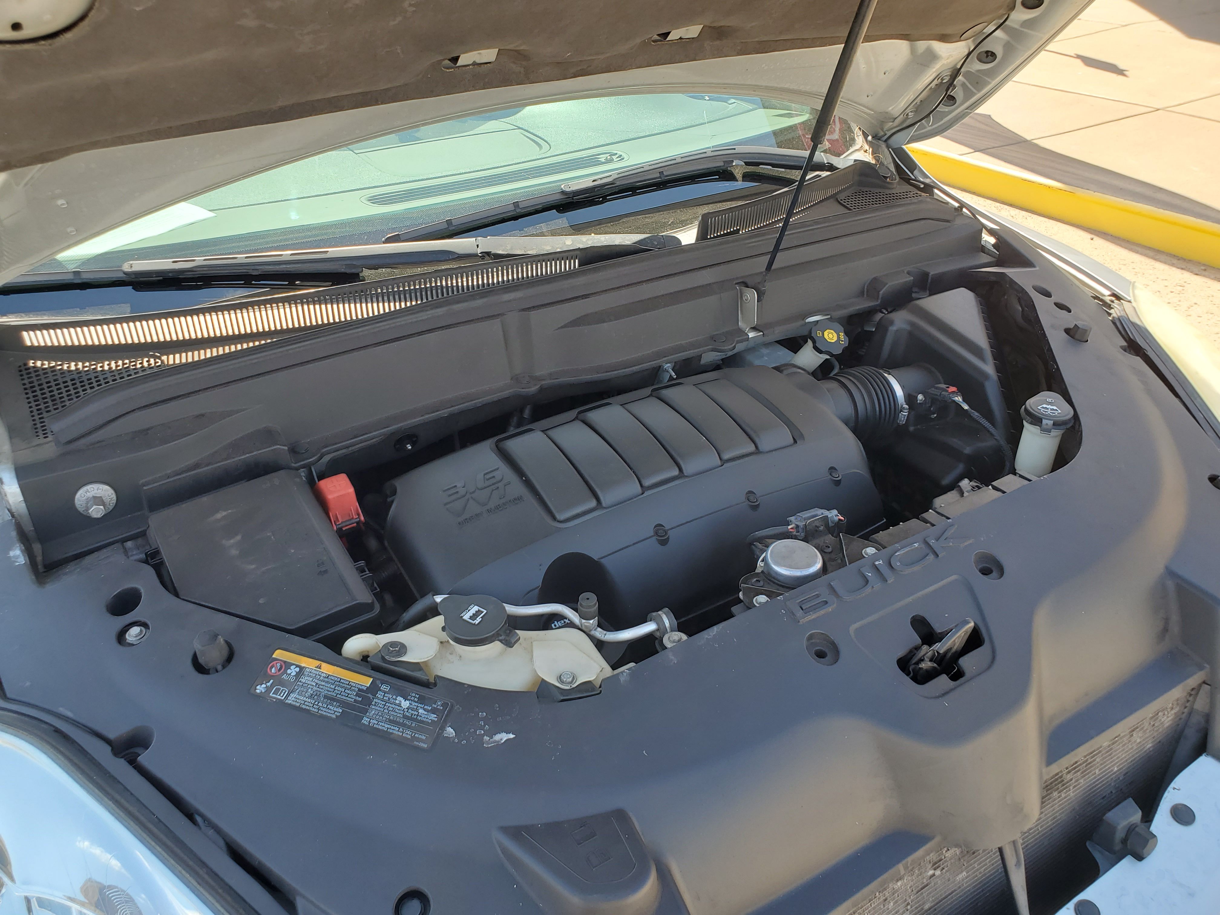 SILVER, 2012 BUICK ENCLAVE Image 49