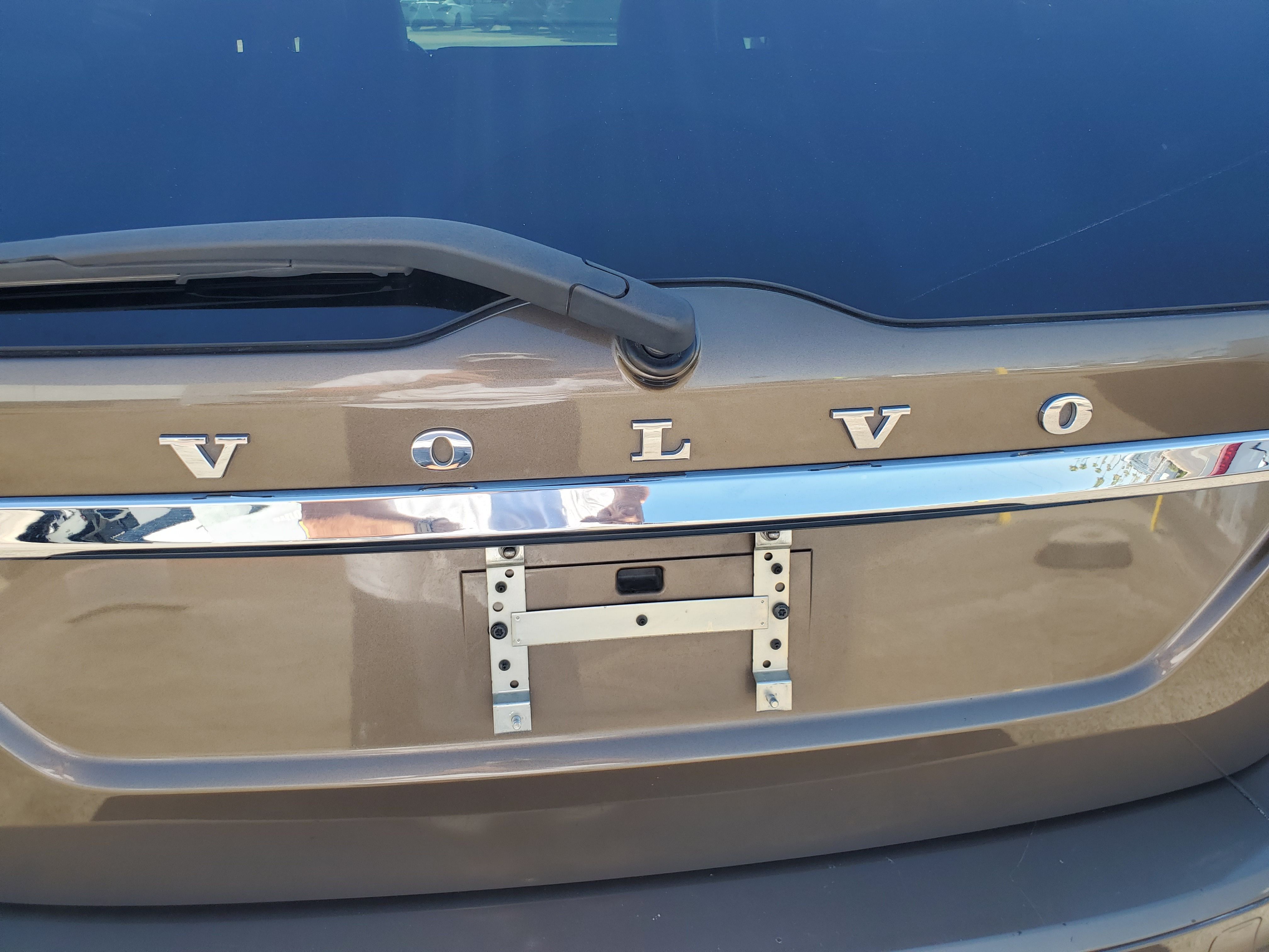 BROWN, 2015 VOLVO XC60 Image 11