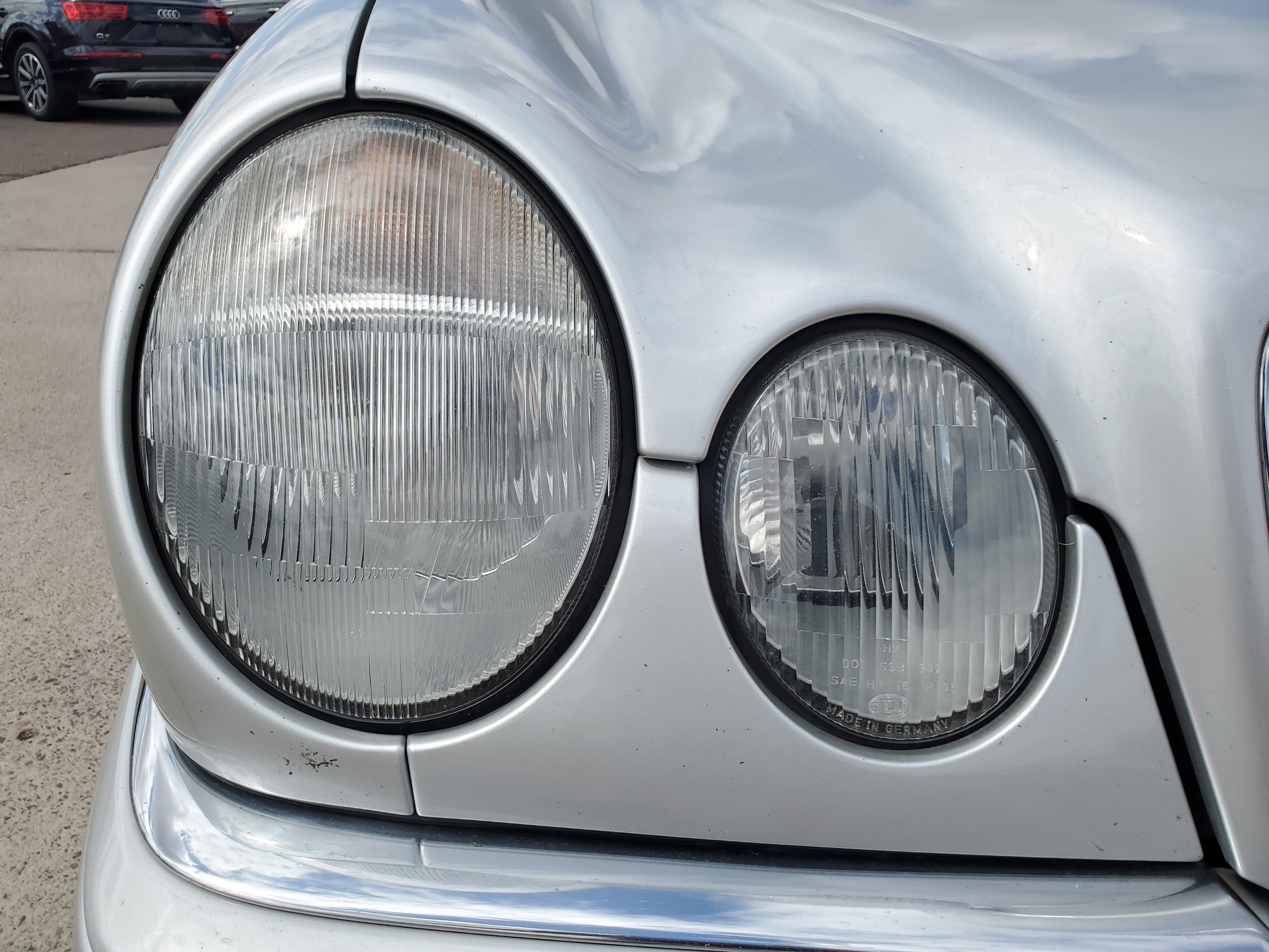 SILVER, 1997 MERCEDES-BENZ E-CLASS Image 10