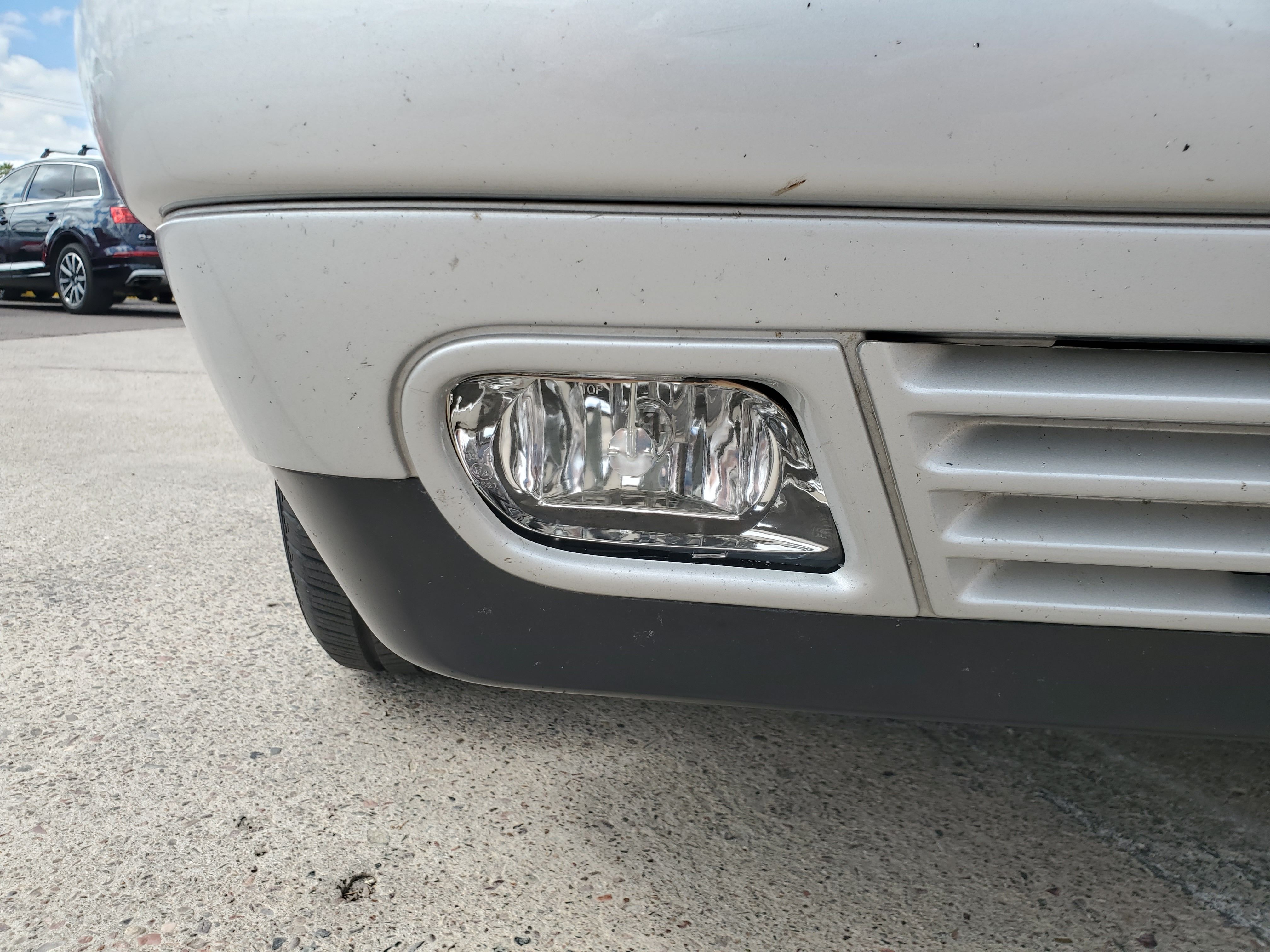 SILVER, 1997 MERCEDES-BENZ E-CLASS Image 12