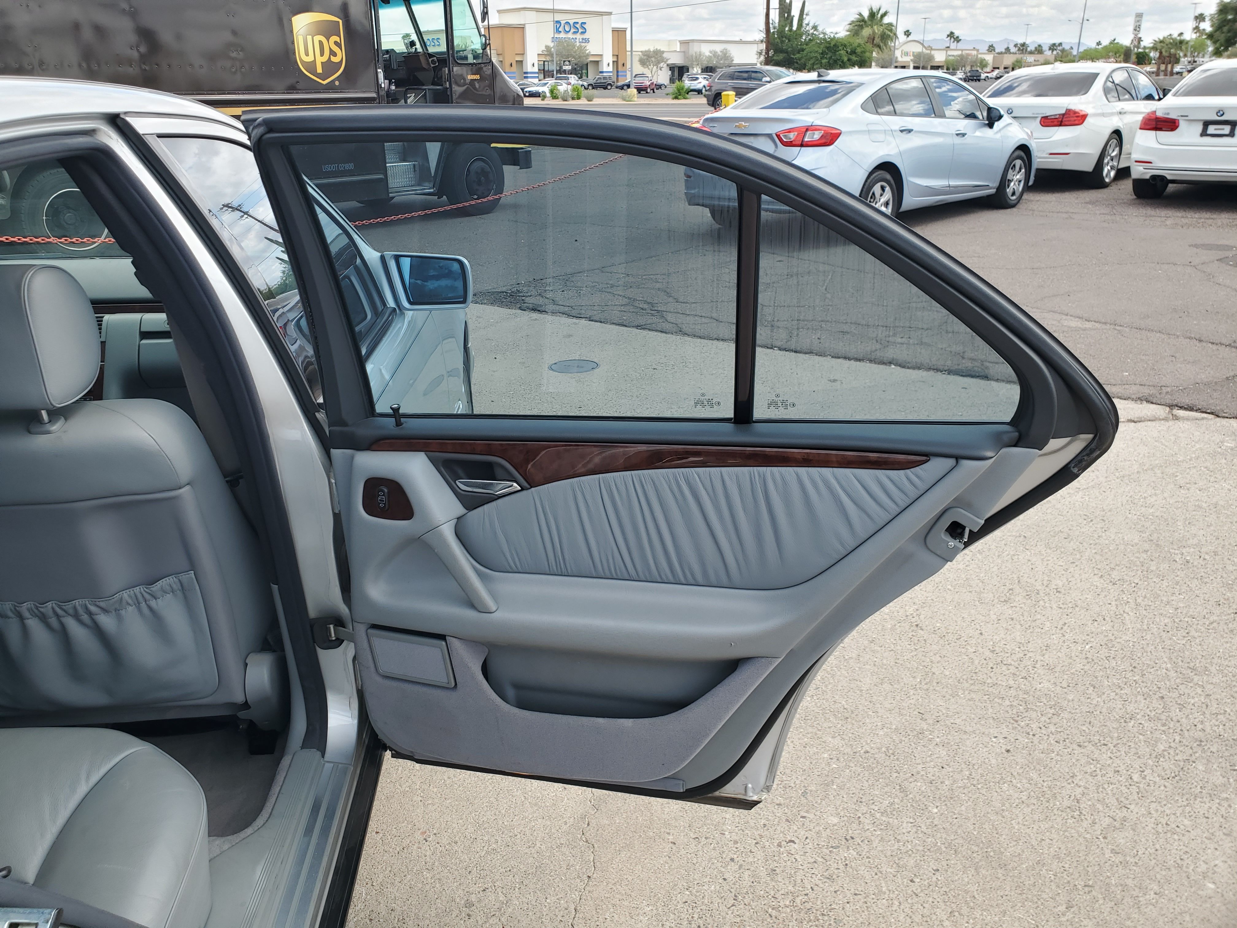 SILVER, 1997 MERCEDES-BENZ E-CLASS Image 45