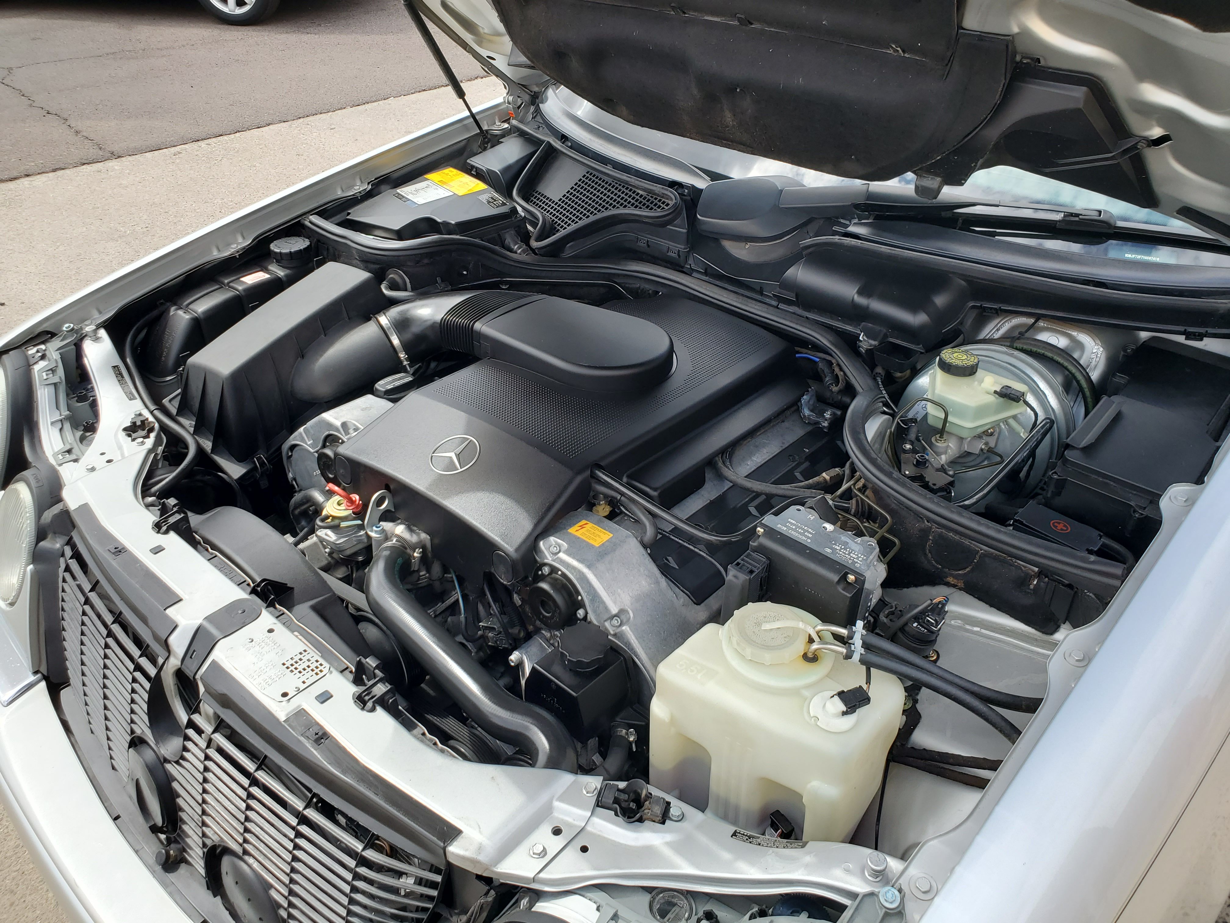 SILVER, 1997 MERCEDES-BENZ E-CLASS Image 51