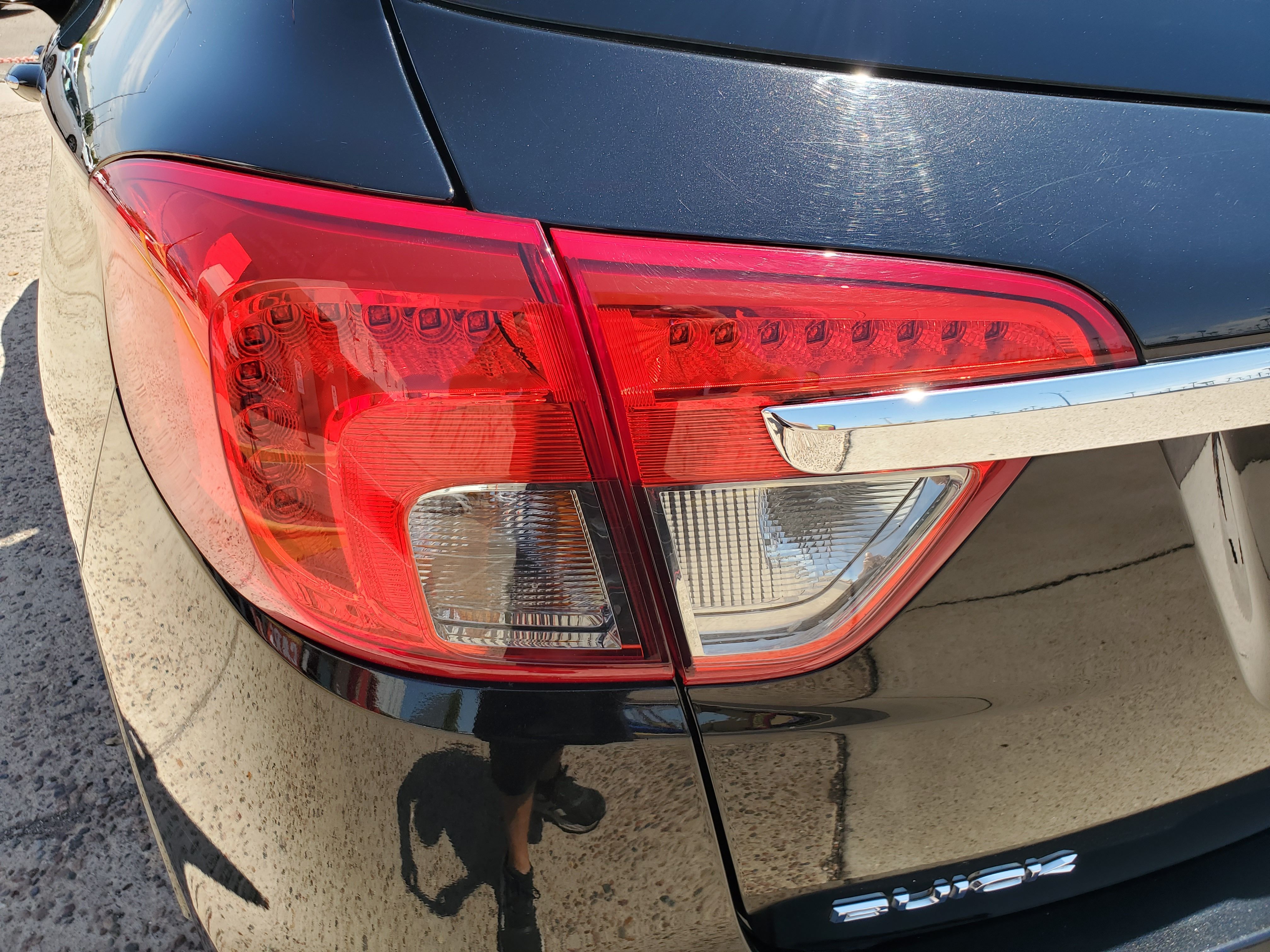 BLACK, 2017 BUICK ENVISION Image 13