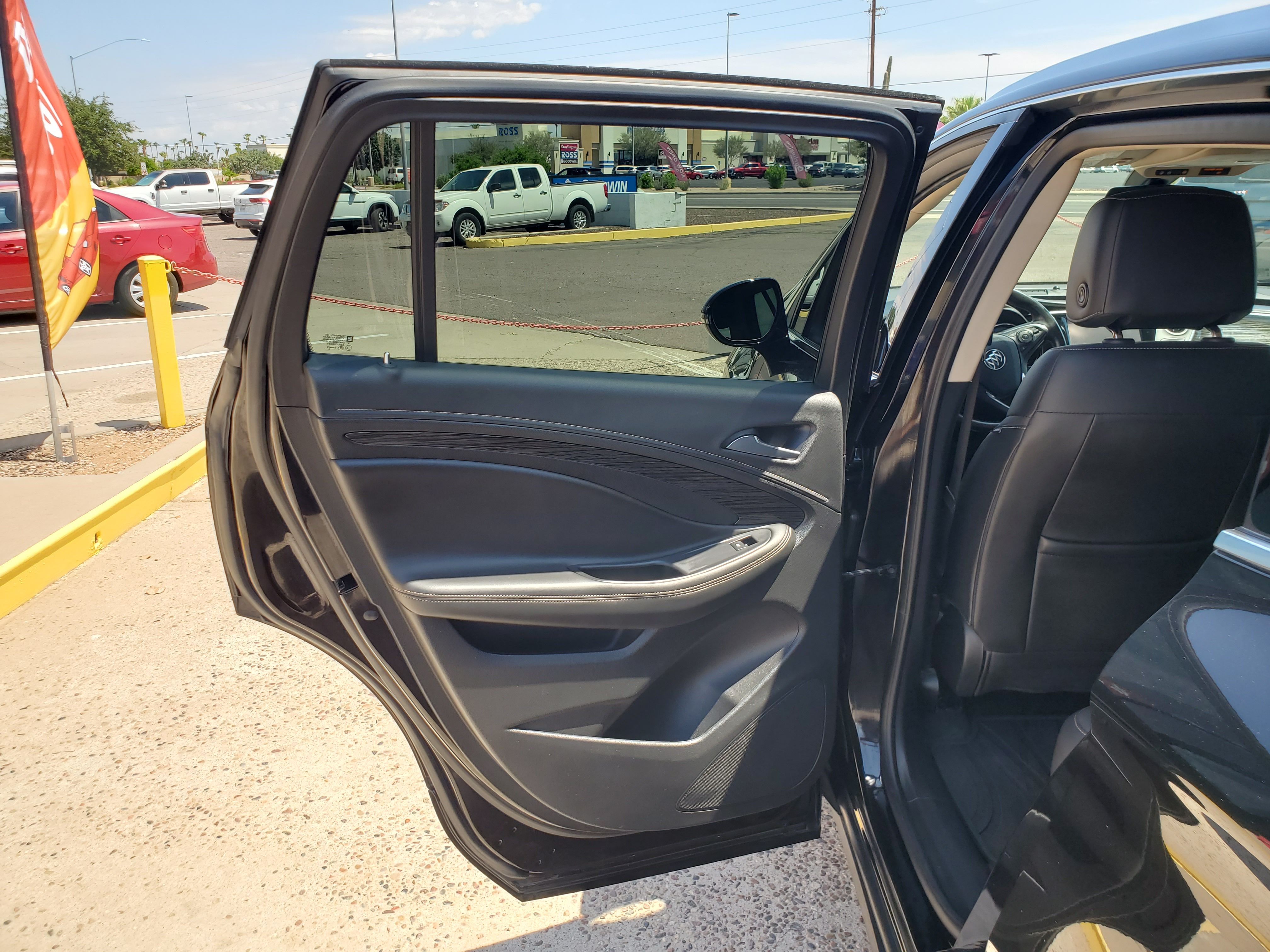 BLACK, 2017 BUICK ENVISION Image 40