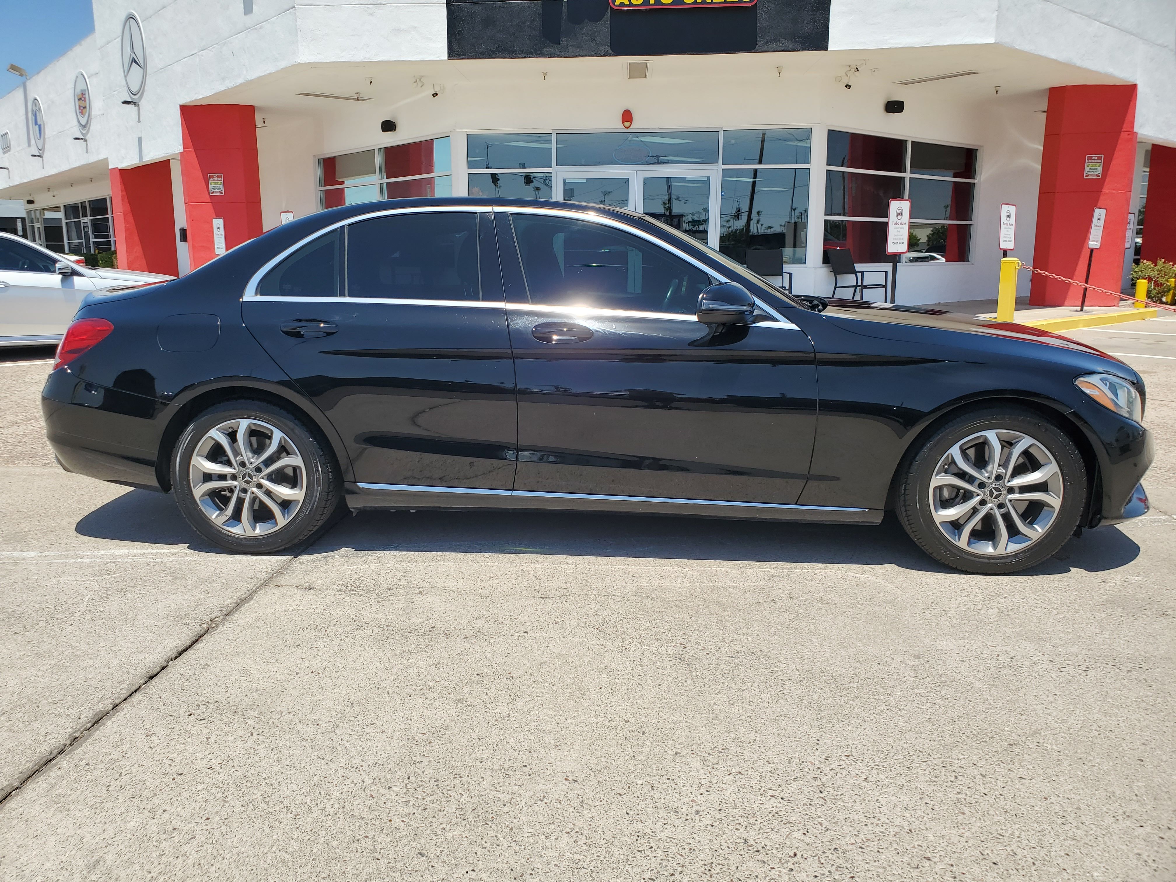 BLACK, 2018 MERCEDES-BENZ C-CLASS Image 6