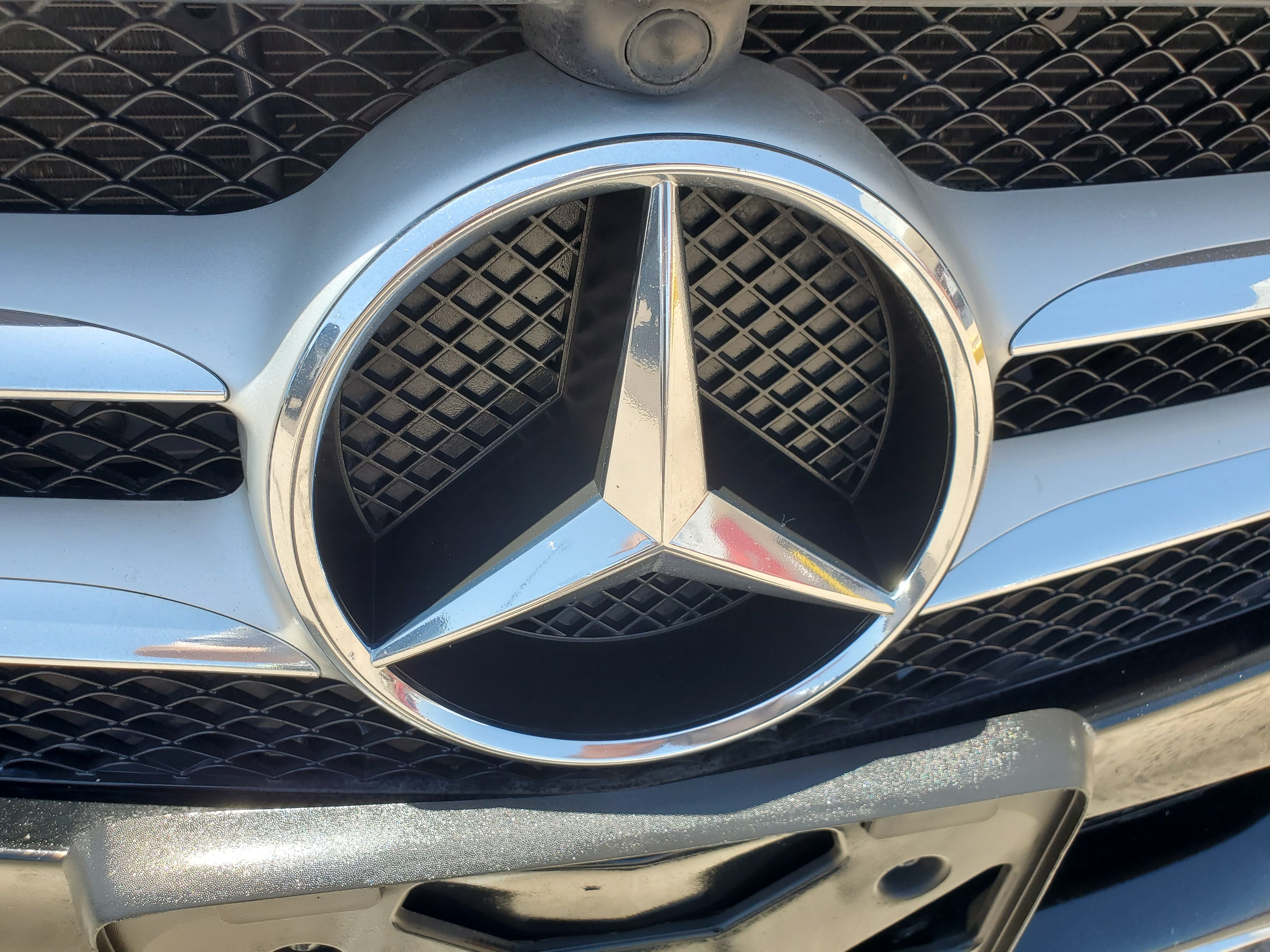 BLACK, 2018 MERCEDES-BENZ C-CLASS Image 11