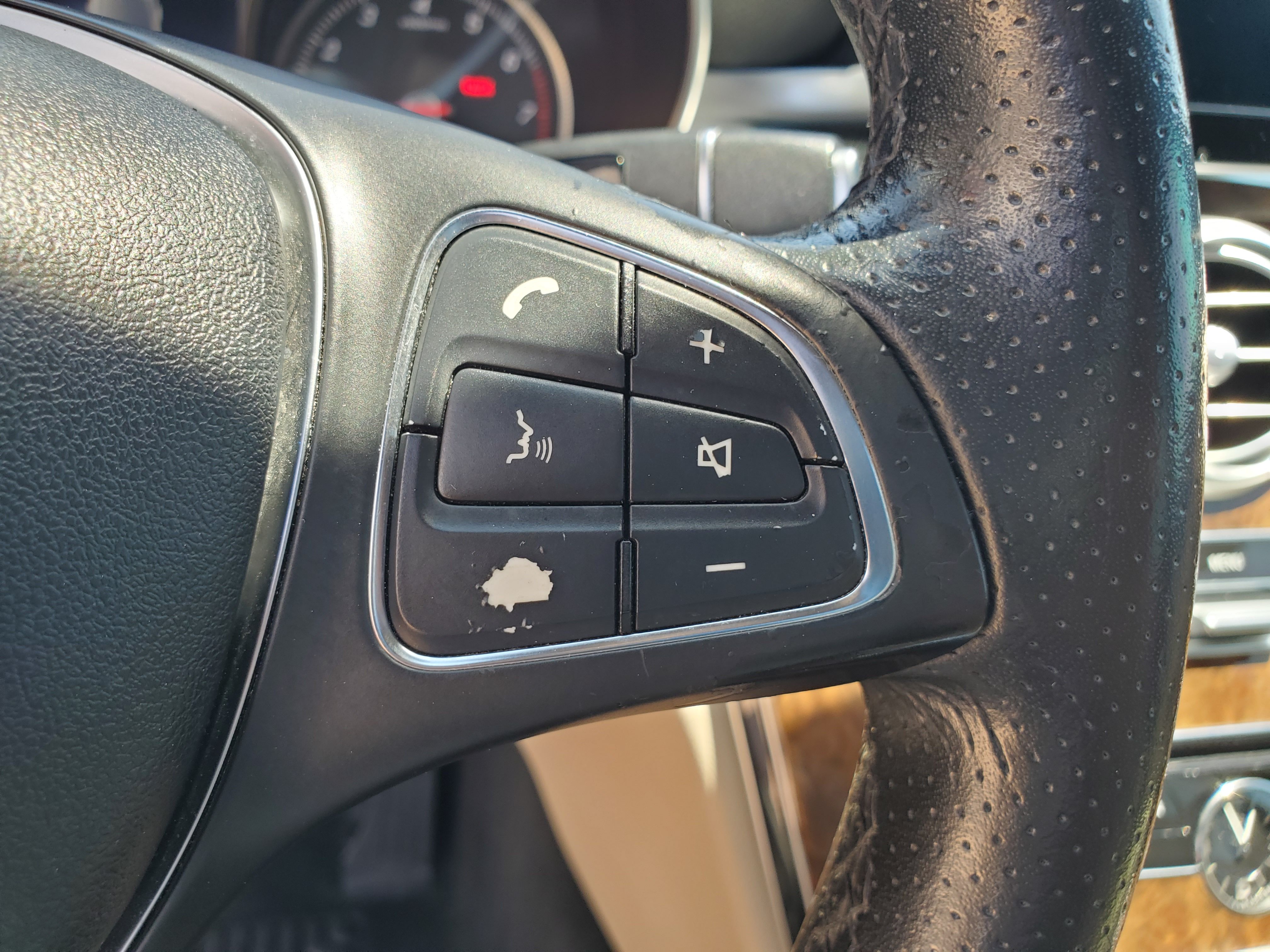 BLACK, 2018 MERCEDES-BENZ C-CLASS Image 23