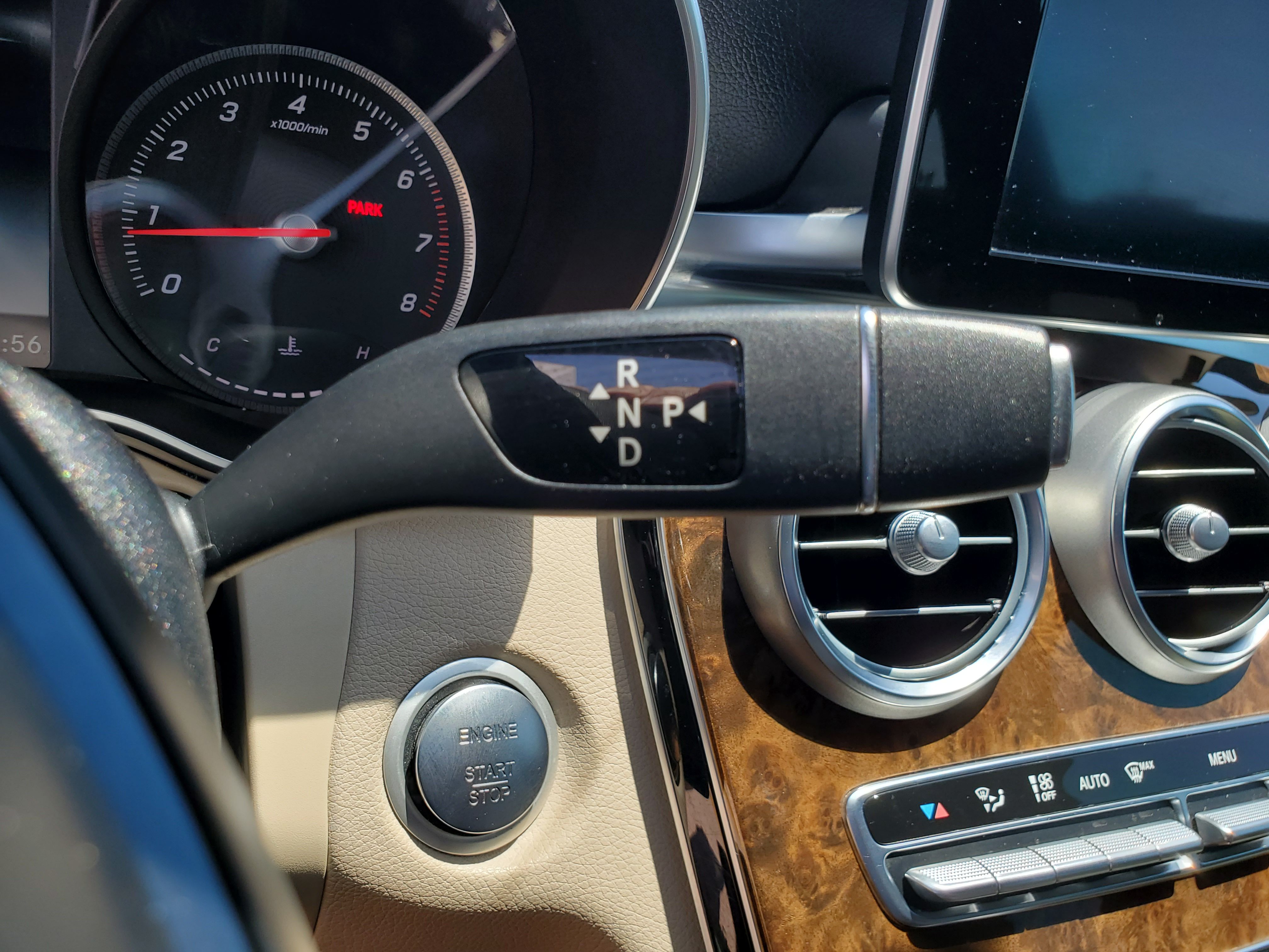 BLACK, 2018 MERCEDES-BENZ C-CLASS Image 25