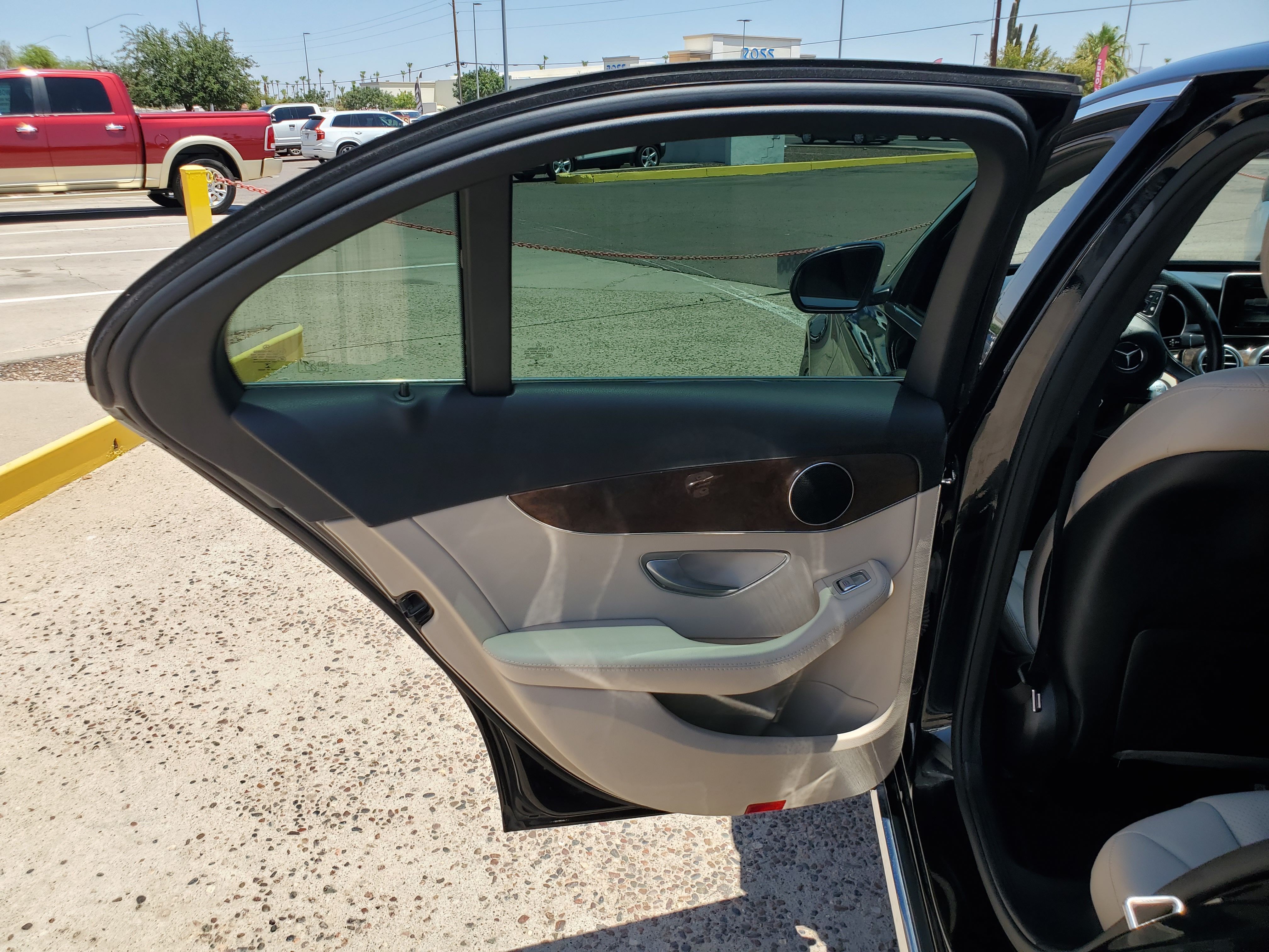 BLACK, 2018 MERCEDES-BENZ C-CLASS Image 41