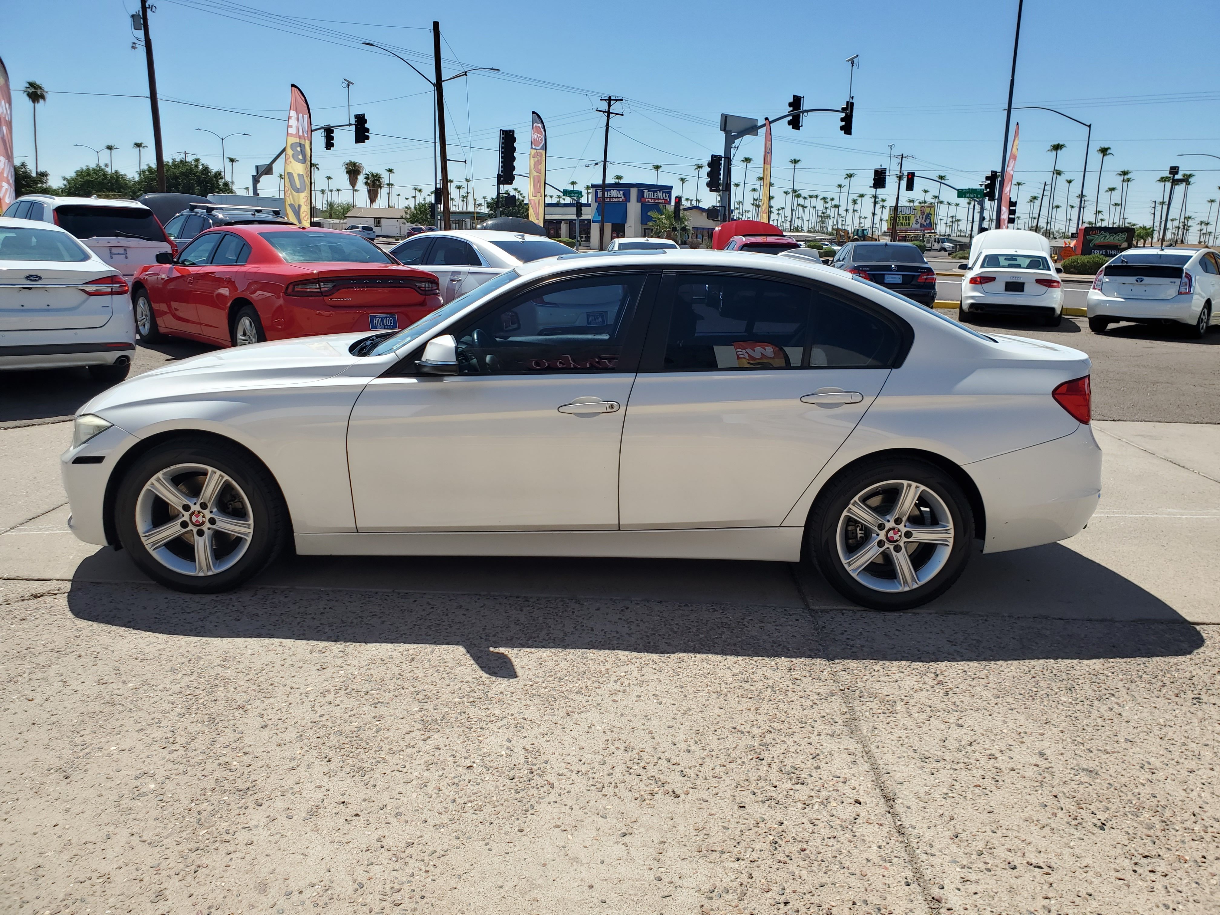 WHITE, 2015 BMW 3 SERIES Image 2