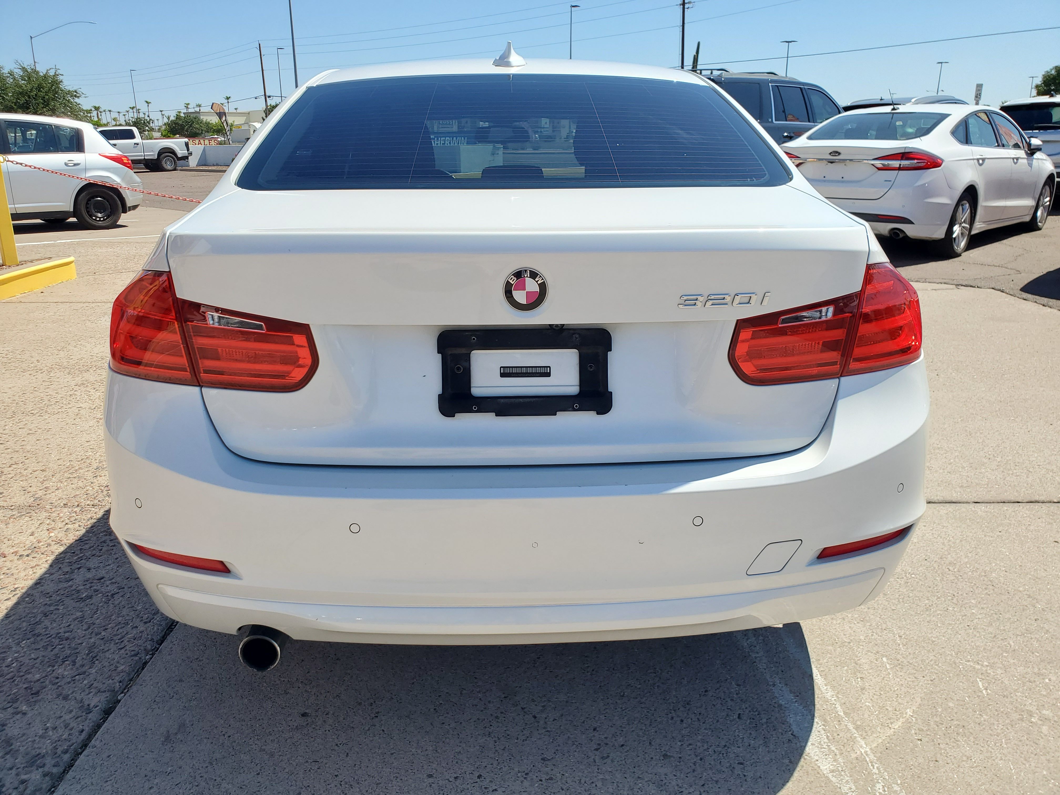 WHITE, 2015 BMW 3 SERIES Image 4
