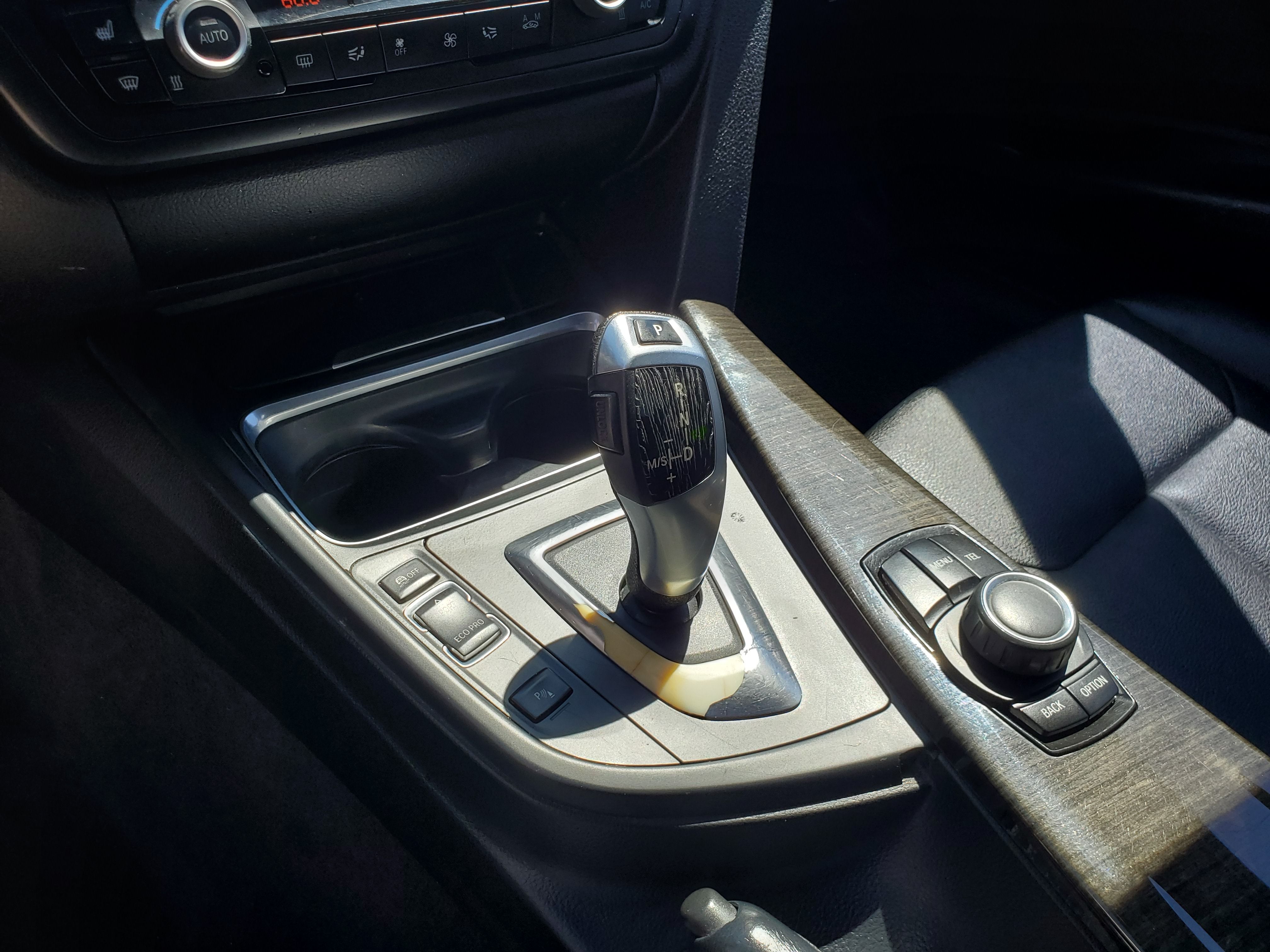 WHITE, 2015 BMW 3 SERIES Image 33