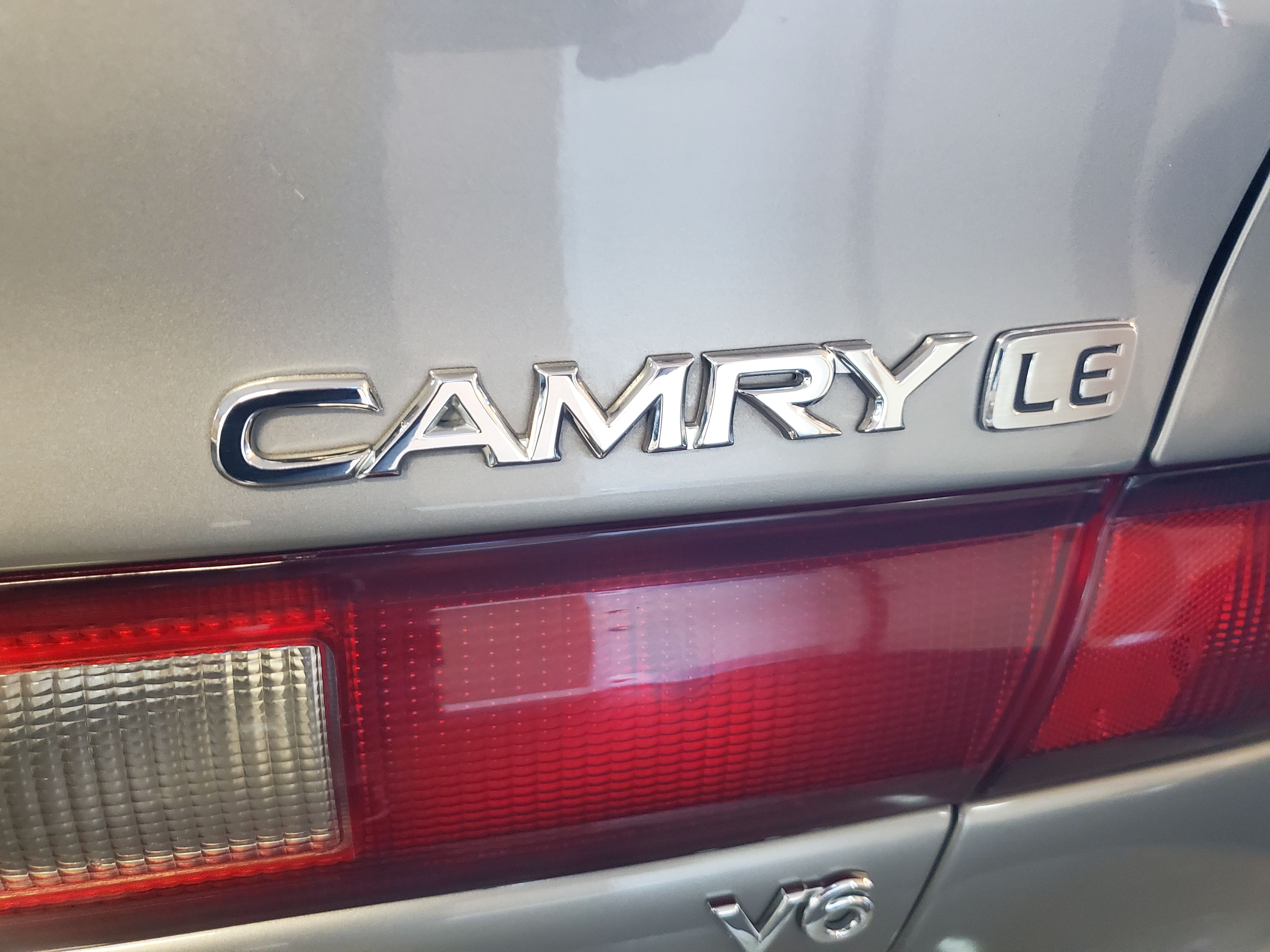 GOLD, 1998 TOYOTA CAMRY Image 14
