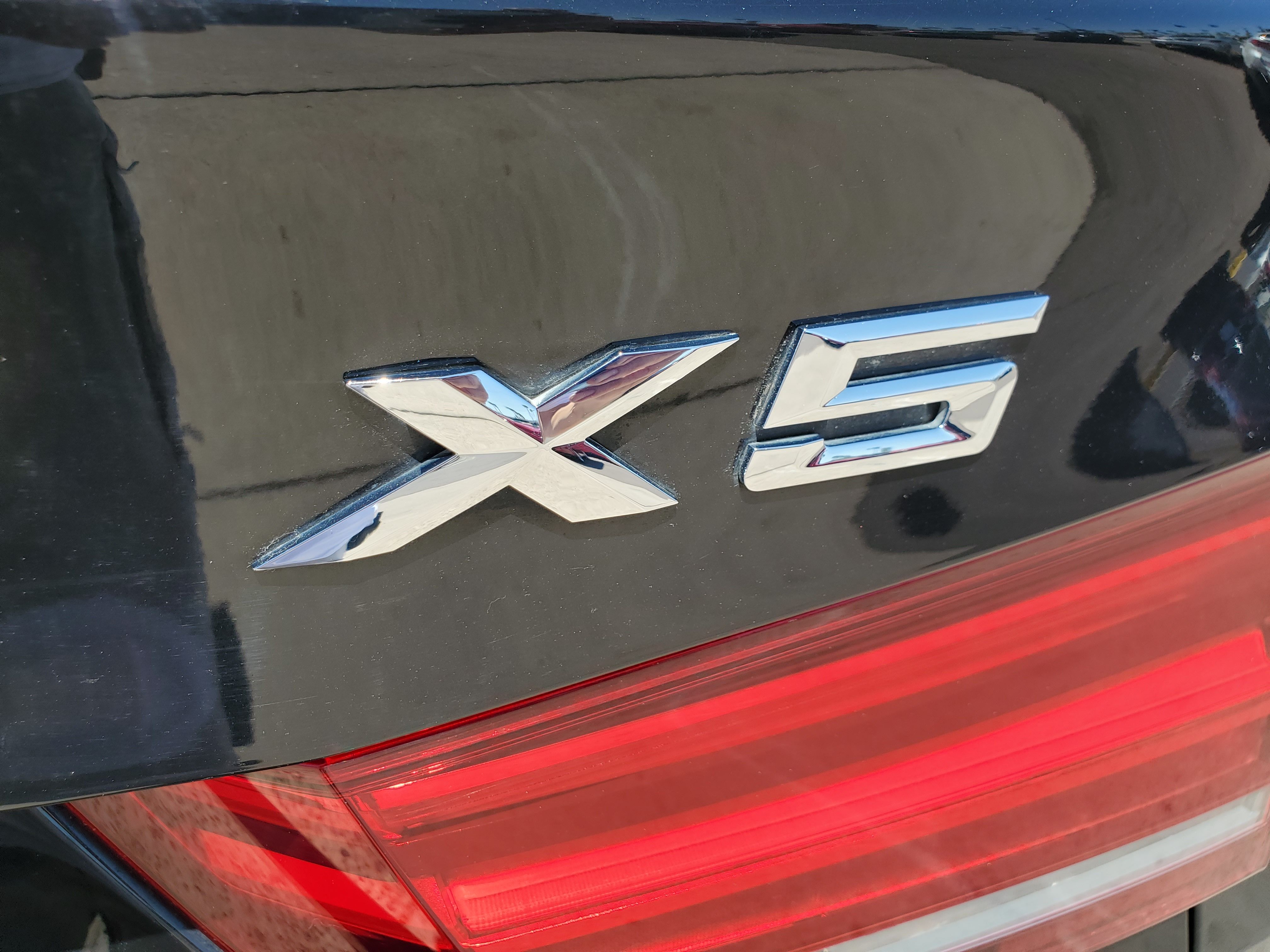 BLACK, 2018 BMW X5 Image 17