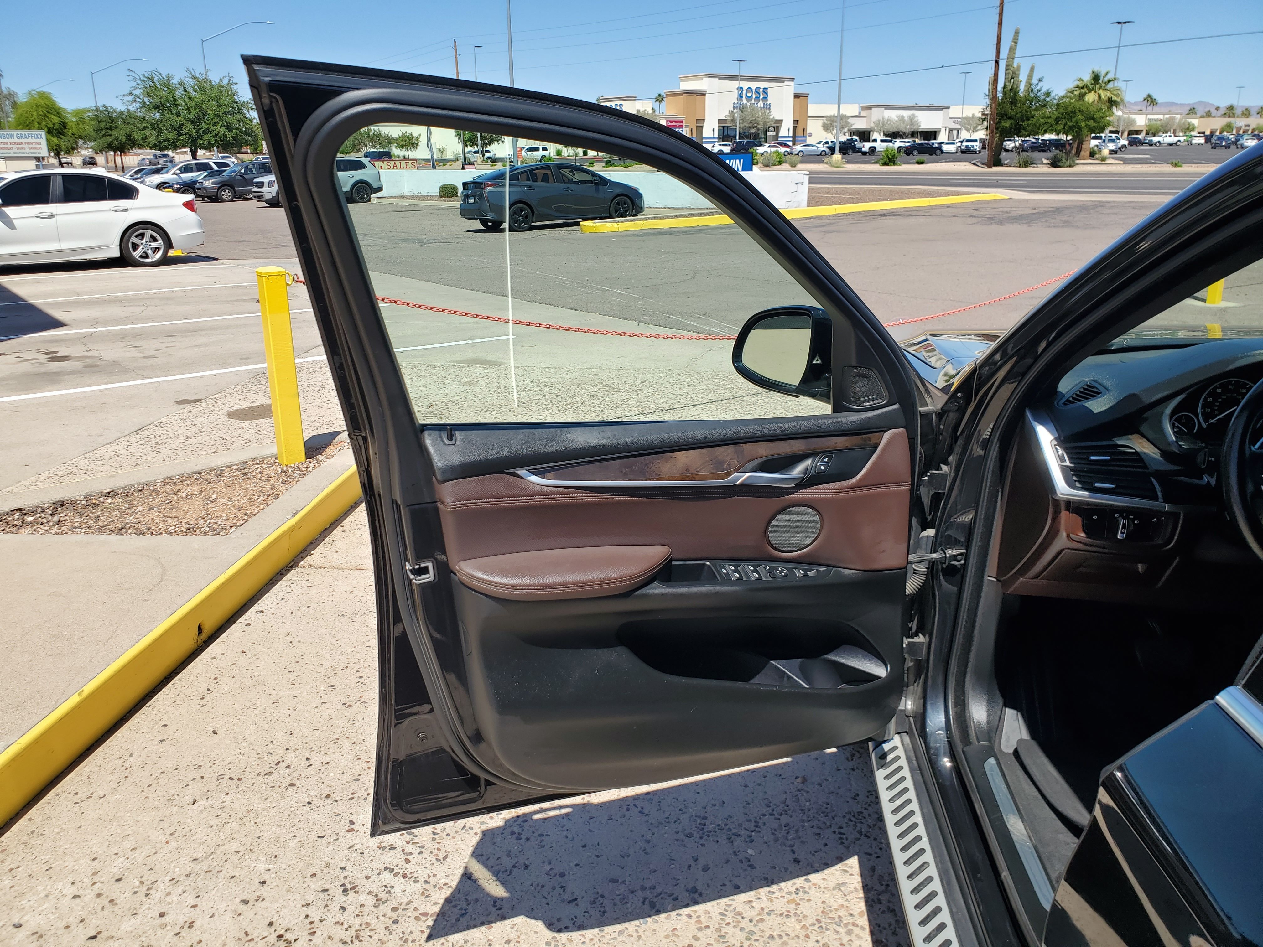BLACK, 2018 BMW X5 Image 18