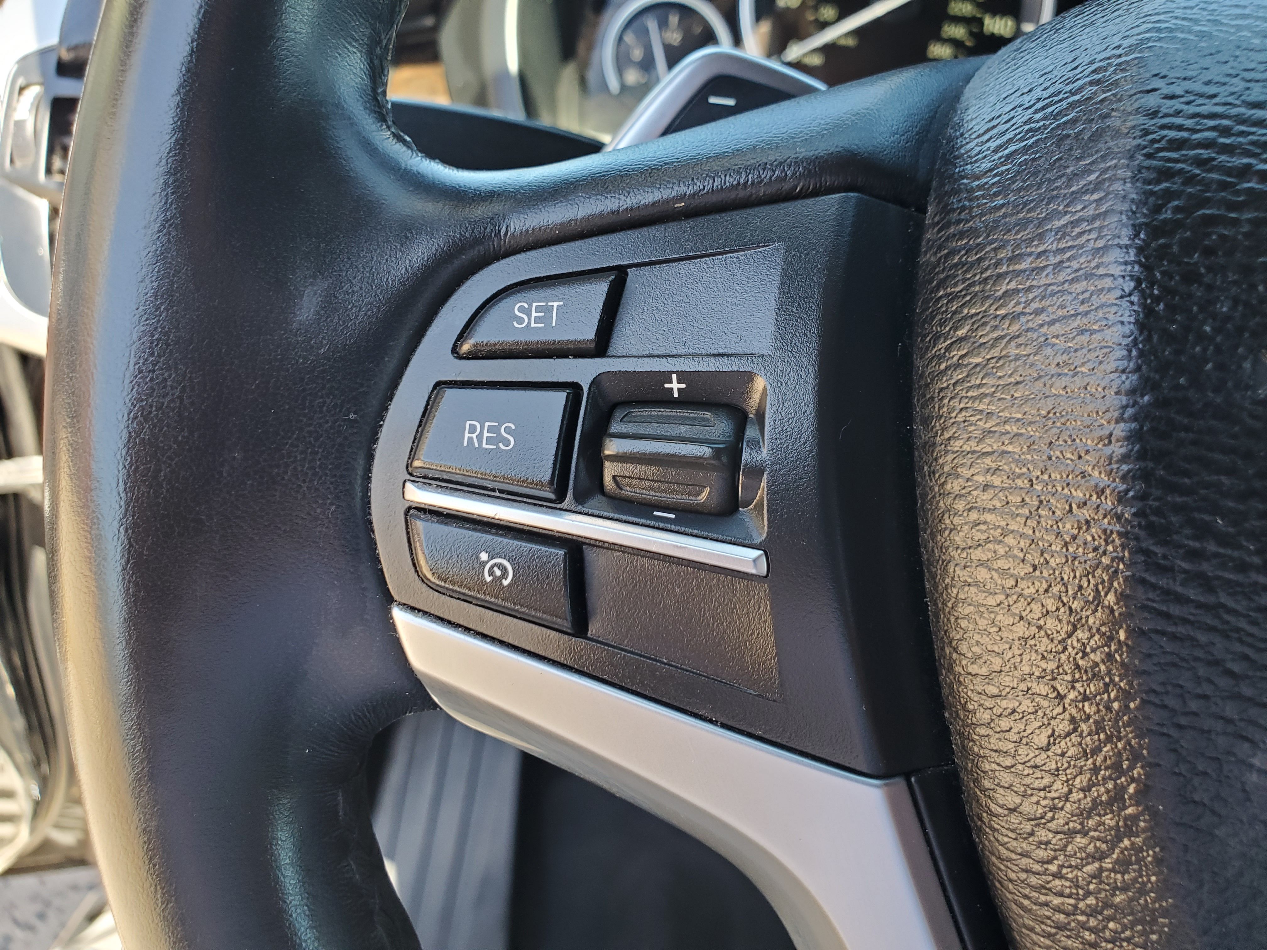 BLACK, 2018 BMW X5 Image 25