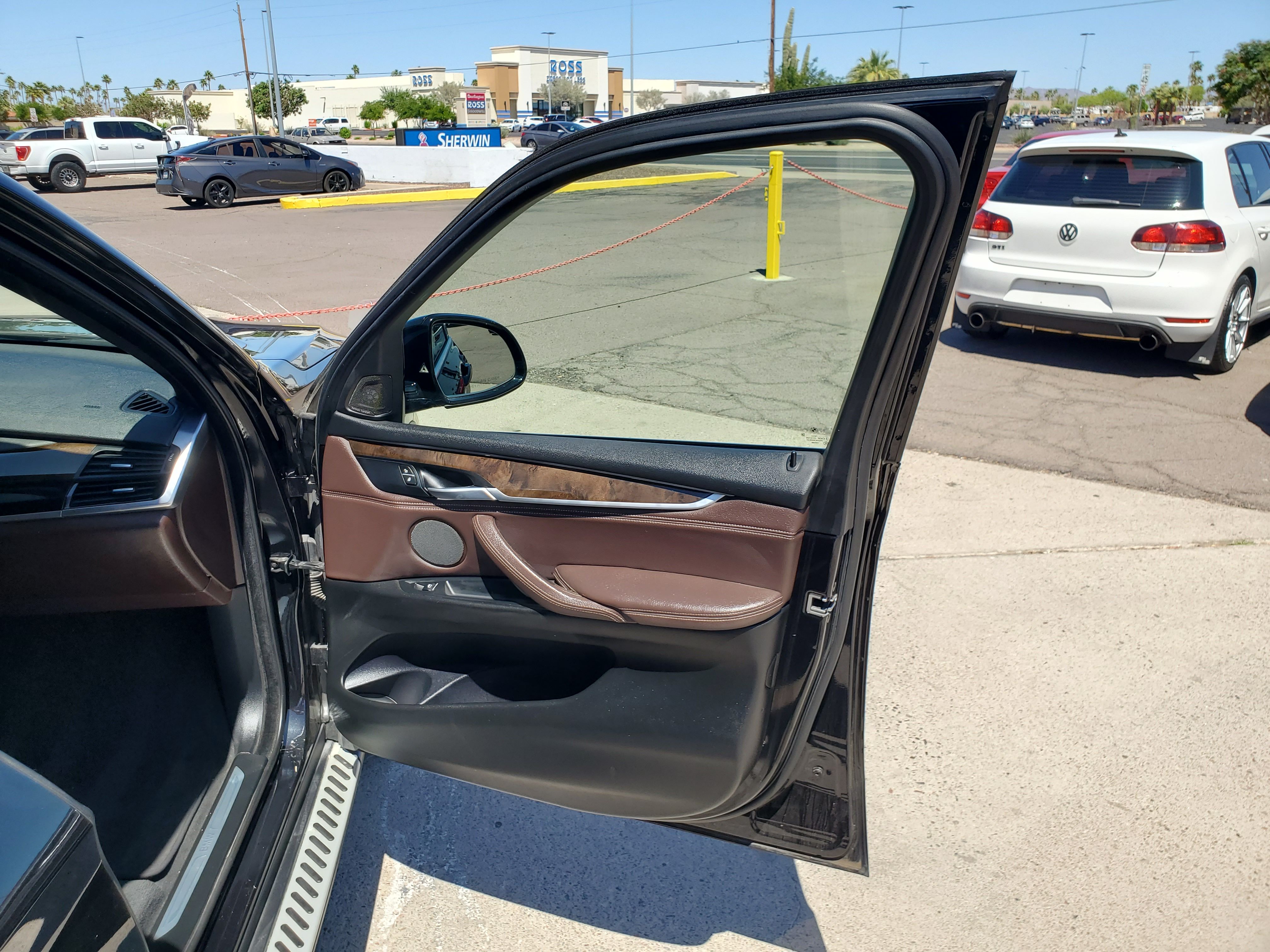 BLACK, 2018 BMW X5 Image 38