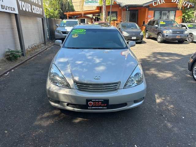 SILVER, 2003 LEXUS ES 42 SERVICE RECORD SUPER CLEAN Image 3