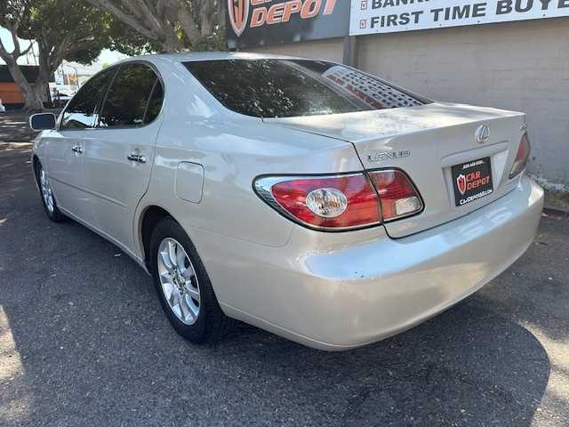SILVER, 2003 LEXUS ES 42 SERVICE RECORD SUPER CLEAN Image 9