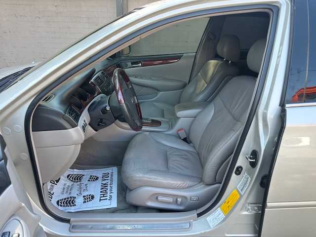 SILVER, 2003 LEXUS ES 42 SERVICE RECORD SUPER CLEAN Image 37