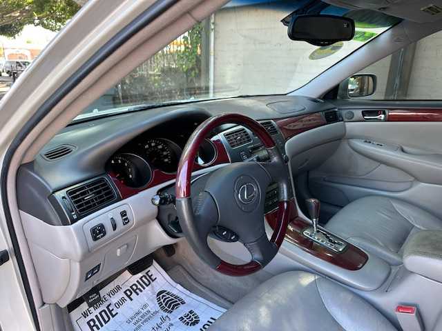 SILVER, 2003 LEXUS ES 42 SERVICE RECORD SUPER CLEAN Image 39