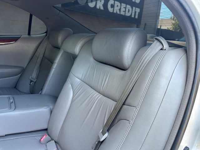 SILVER, 2003 LEXUS ES 42 SERVICE RECORD SUPER CLEAN Image 42