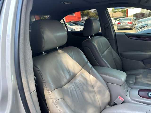 SILVER, 2003 LEXUS ES 42 SERVICE RECORD SUPER CLEAN Image 51