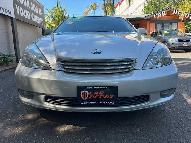 SILVER, 2003 LEXUS ES 42 SERVICE RECORD SUPER CLEAN Image 4