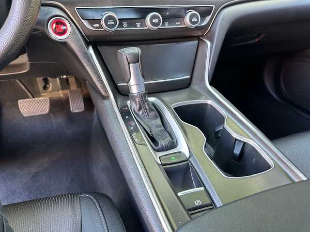 GRAY, 2019 HONDA ACCORD Image 29