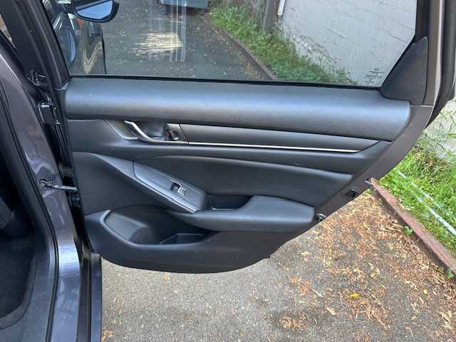 GRAY, 2019 HONDA ACCORD Image 41