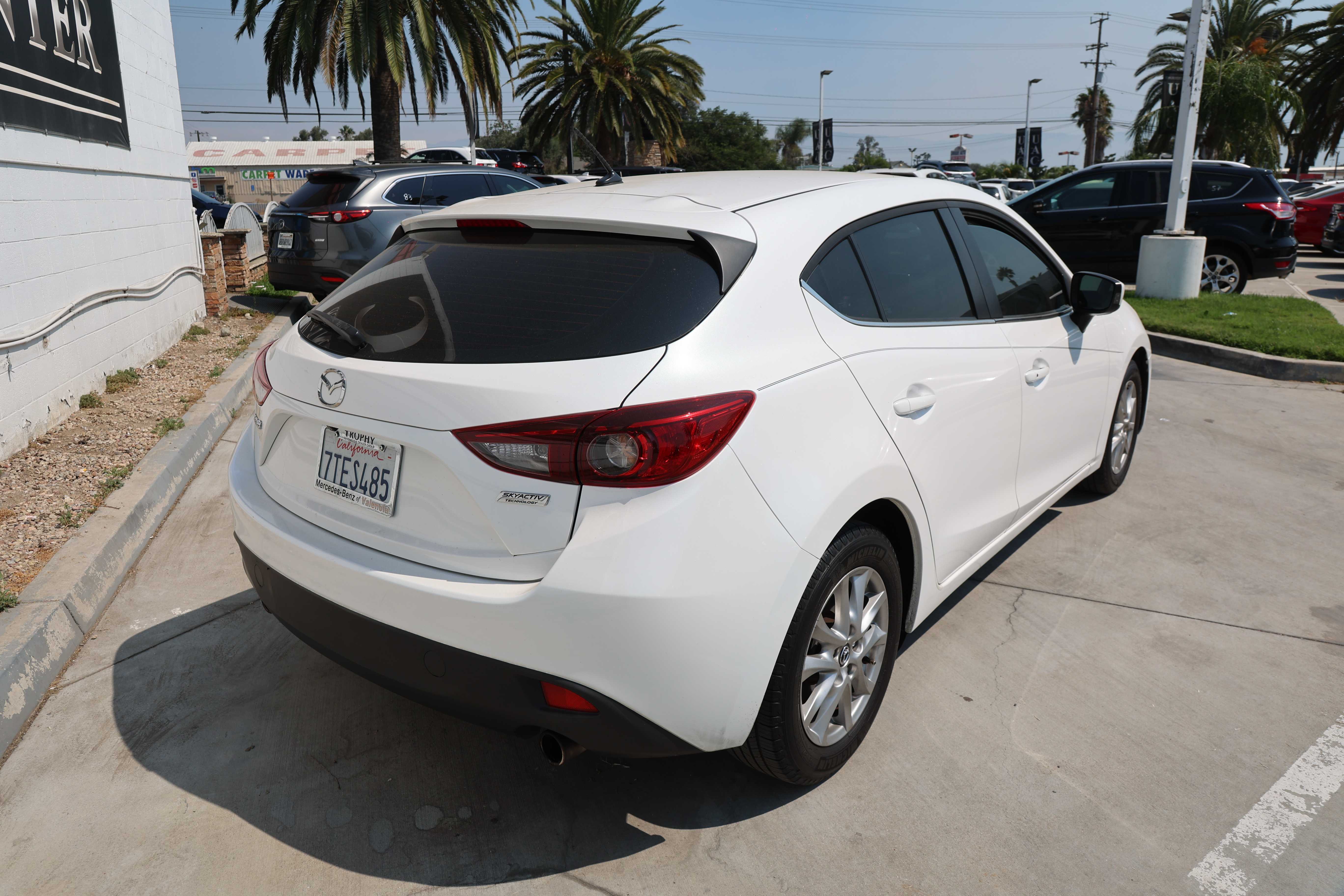 WHITE, 2015 MAZDA MAZDA3 Thumnail Image 4