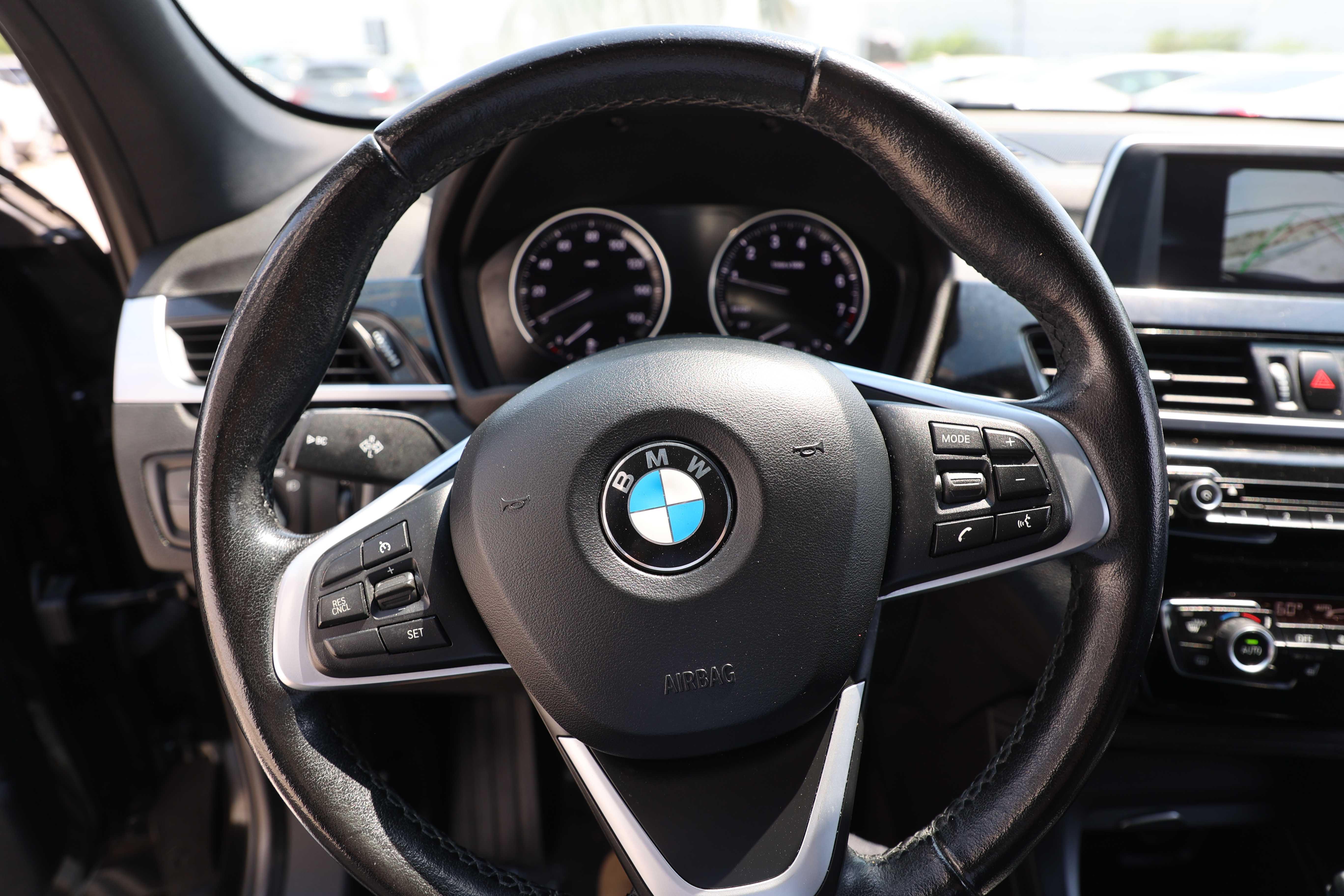 BLACK, 2018 BMW X1 Thumnail Image 7