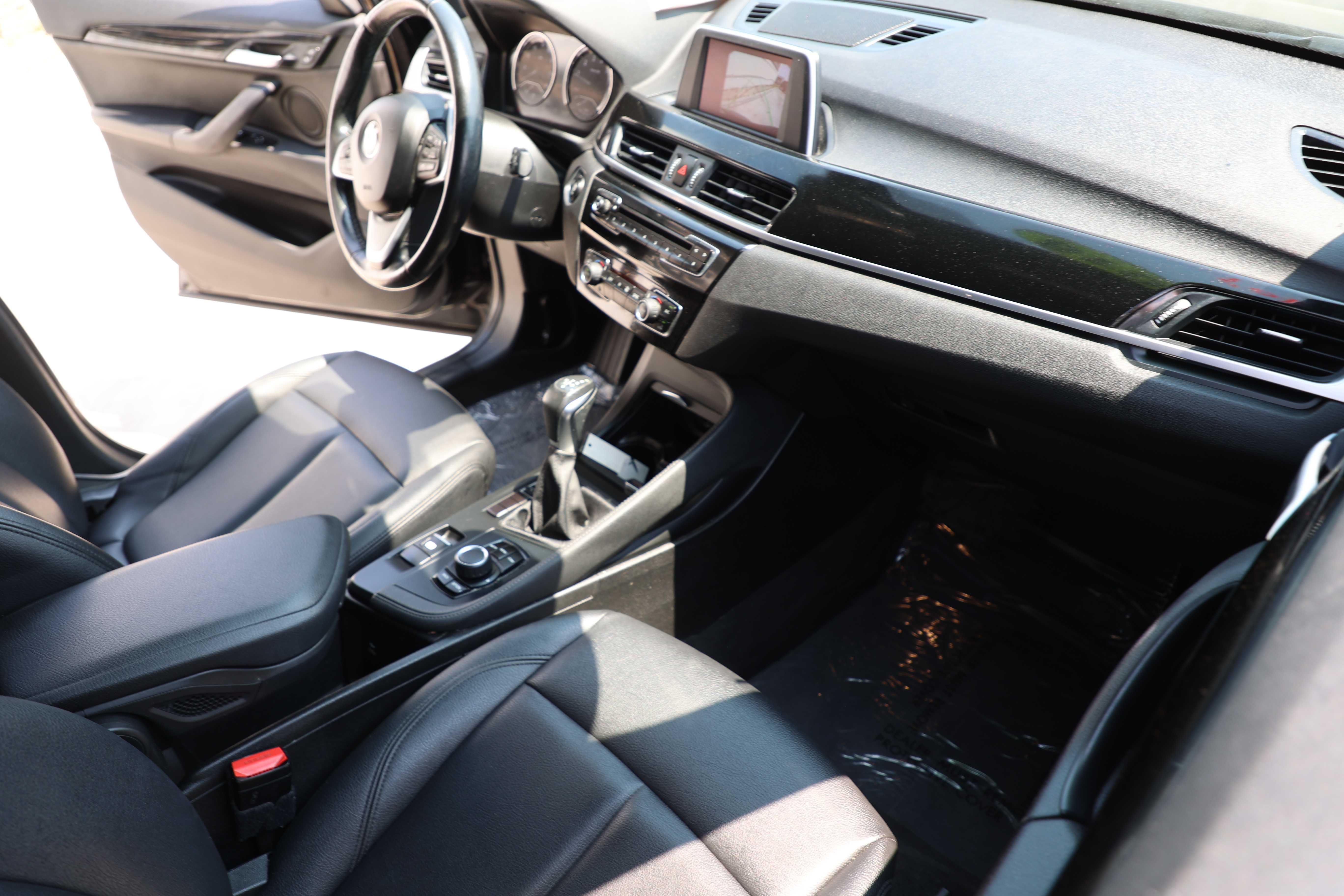 BLACK, 2018 BMW X1 Thumnail Image 12