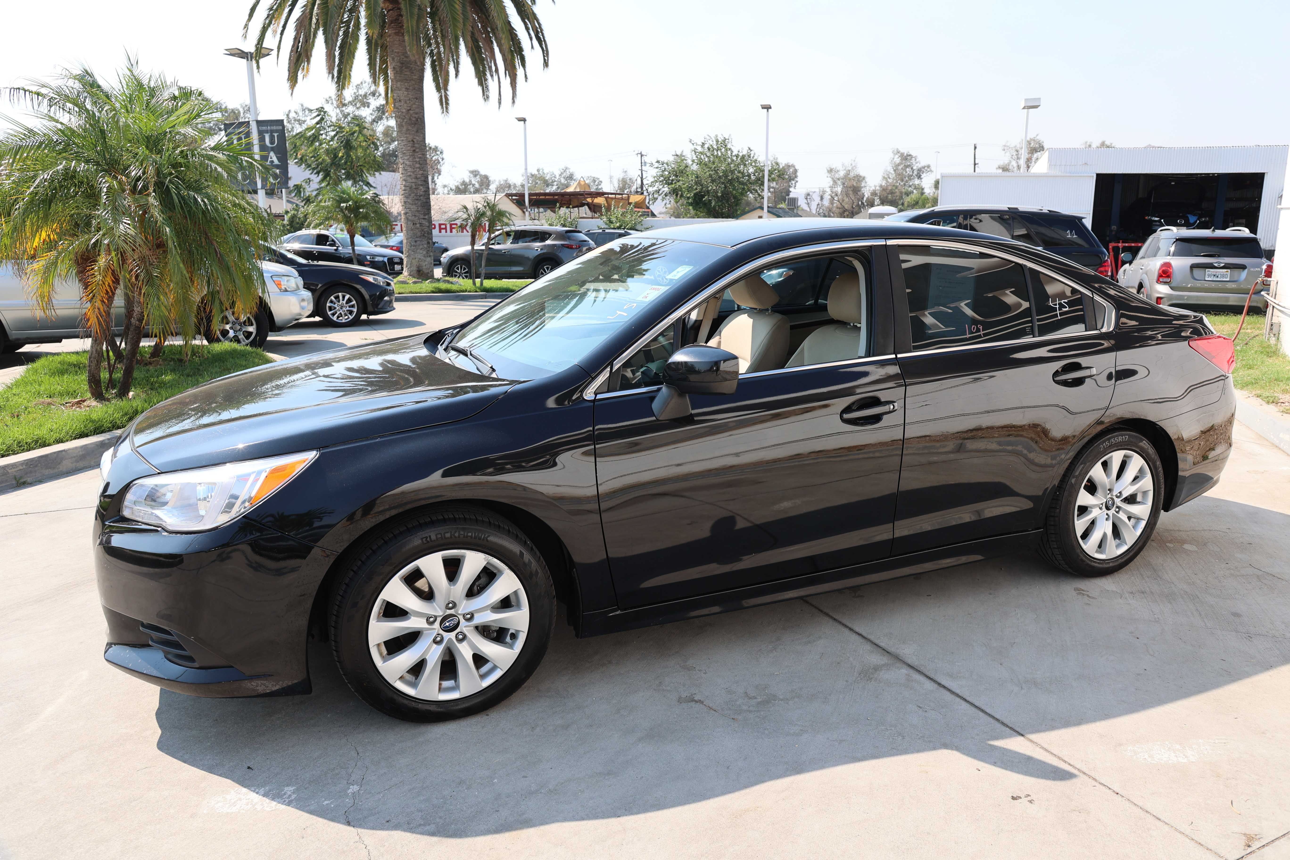 BLACK, 2017 SUBARU LEGACY Image 5