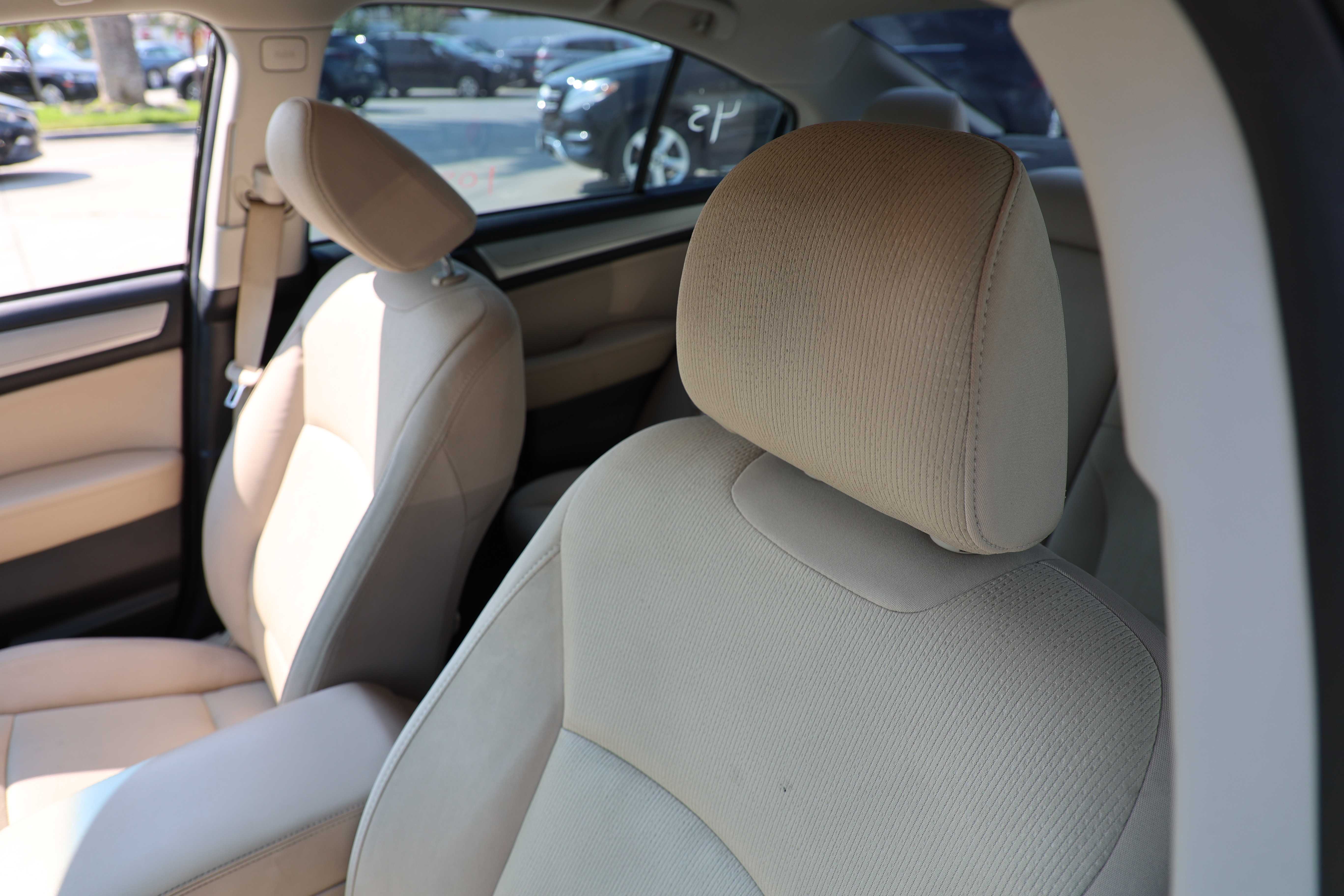BLACK, 2017 SUBARU LEGACY Thumnail Image 7
