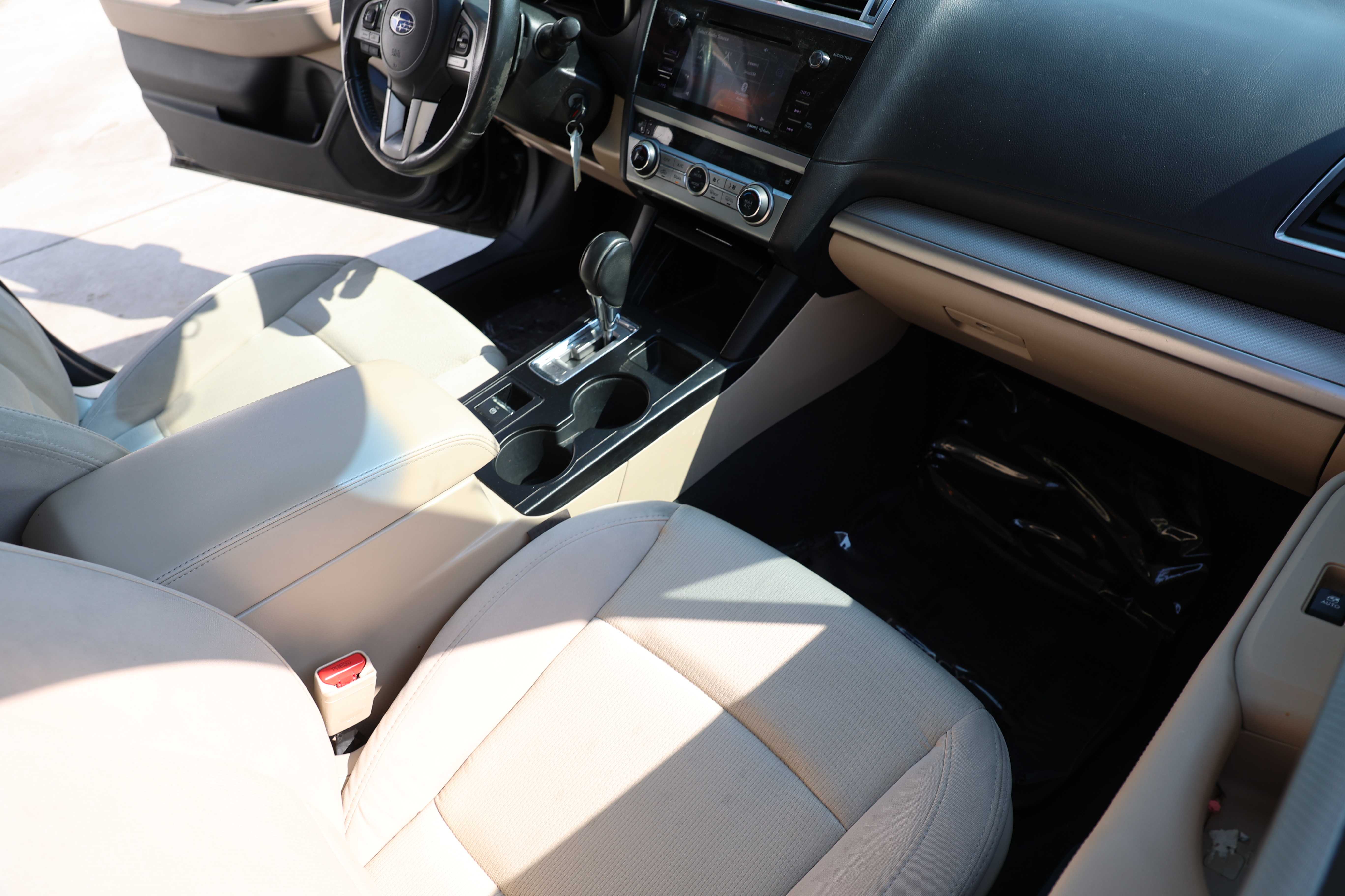 BLACK, 2017 SUBARU LEGACY Thumnail Image 12