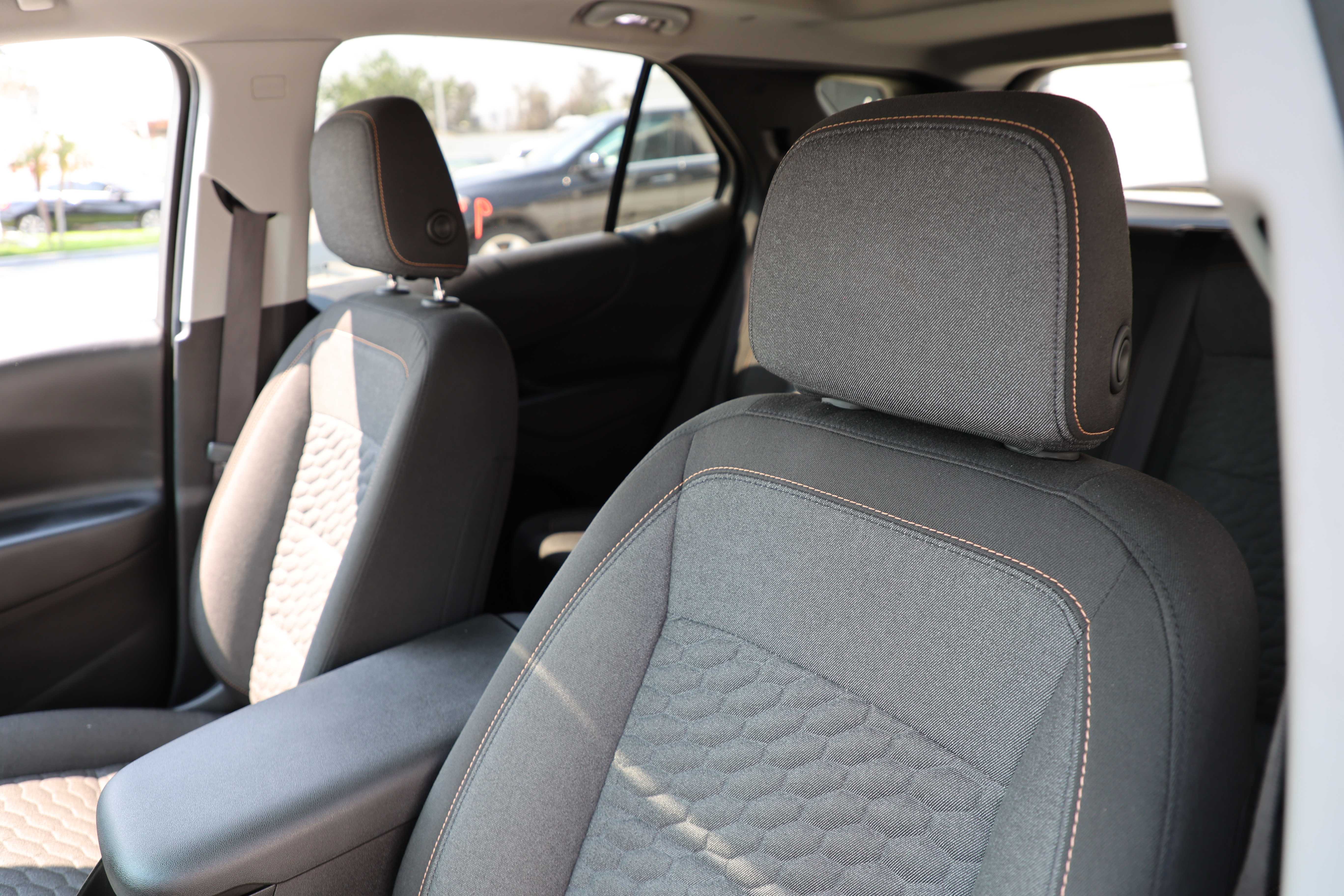 BLACK, 2018 CHEVROLET EQUINOX Thumnail Image 8