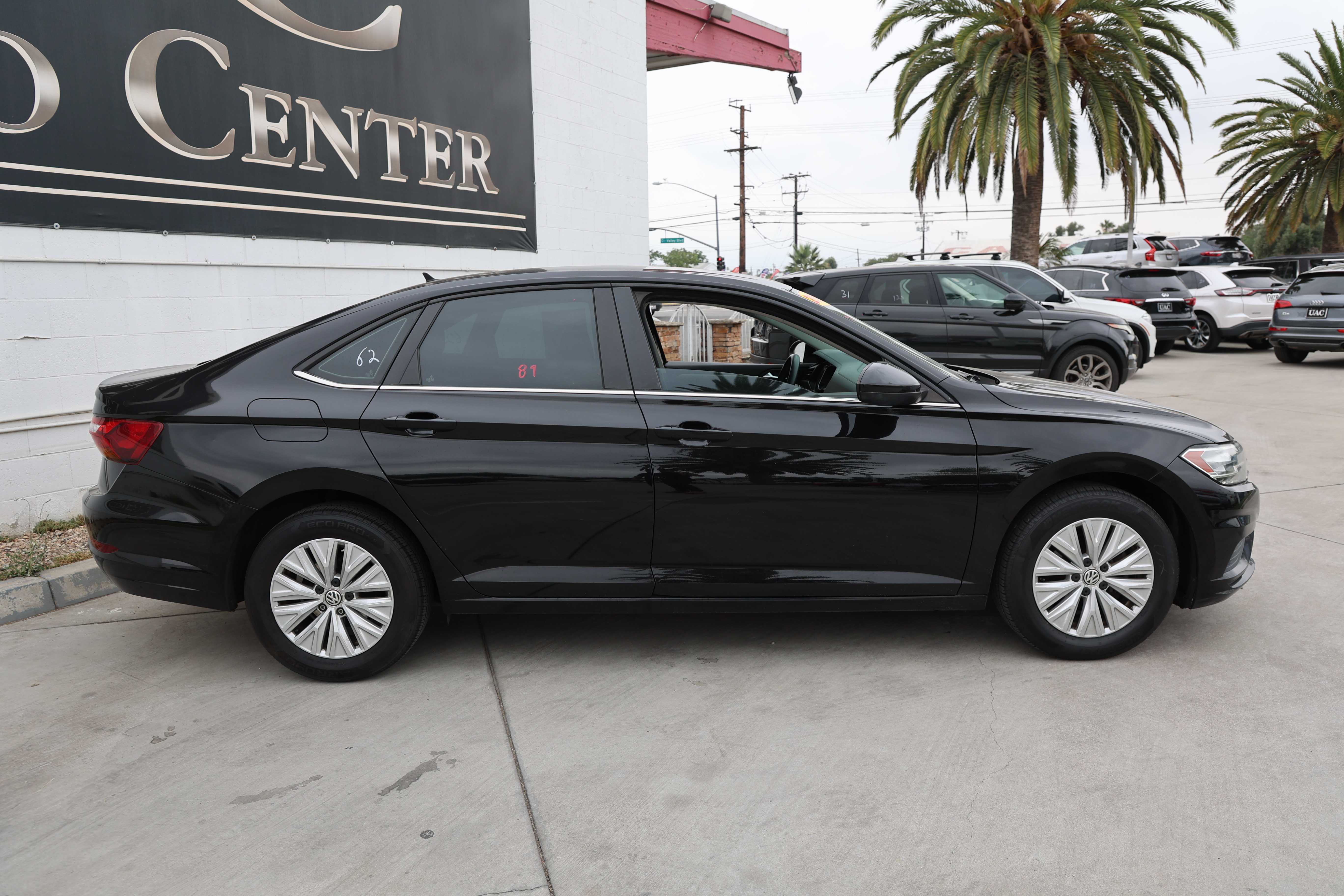 BLACK, 2019 VOLKSWAGEN JETTA Thumnail Image 4