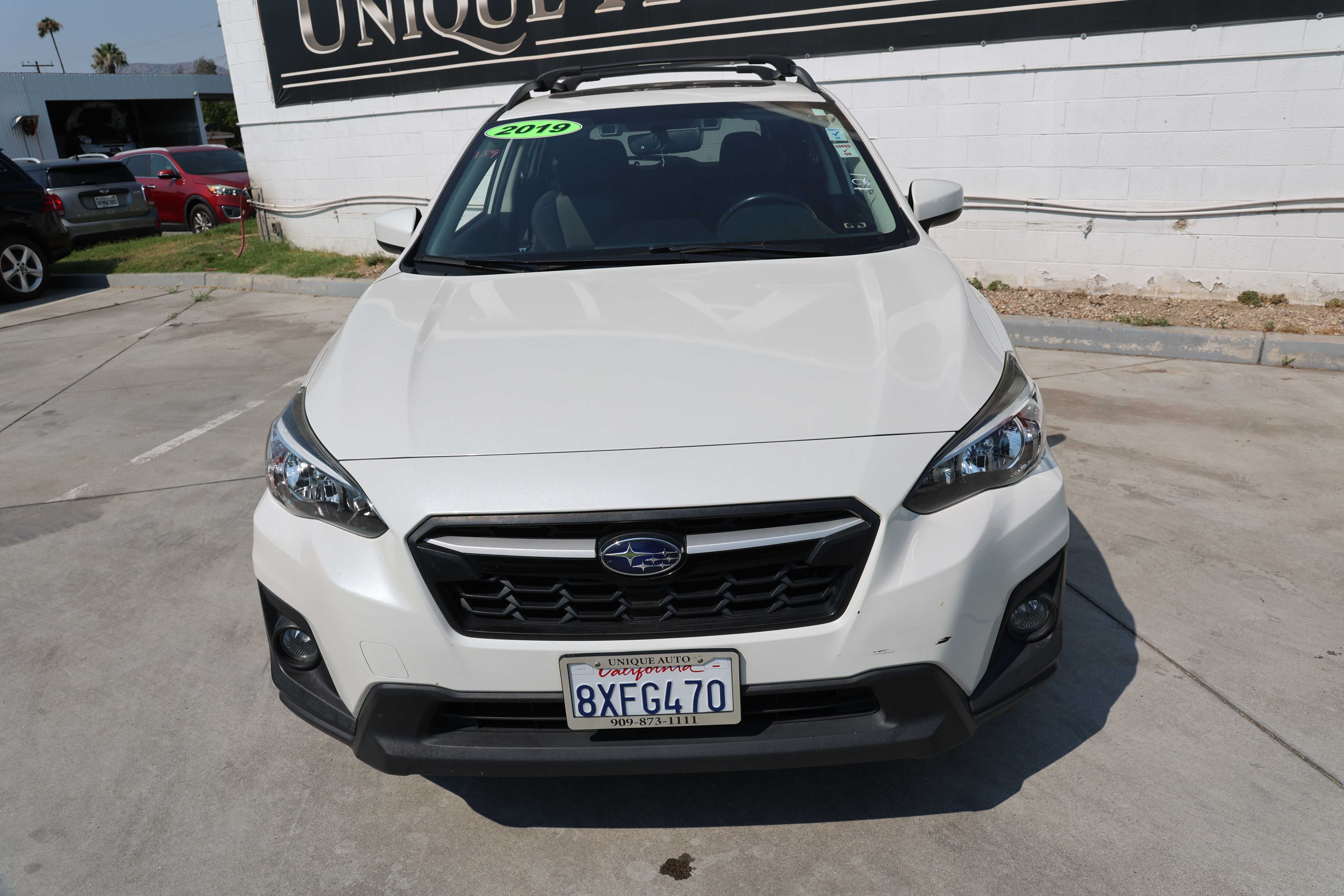 WHITE, 2019 SUBARU CROSSTREK Thumnail Image 2