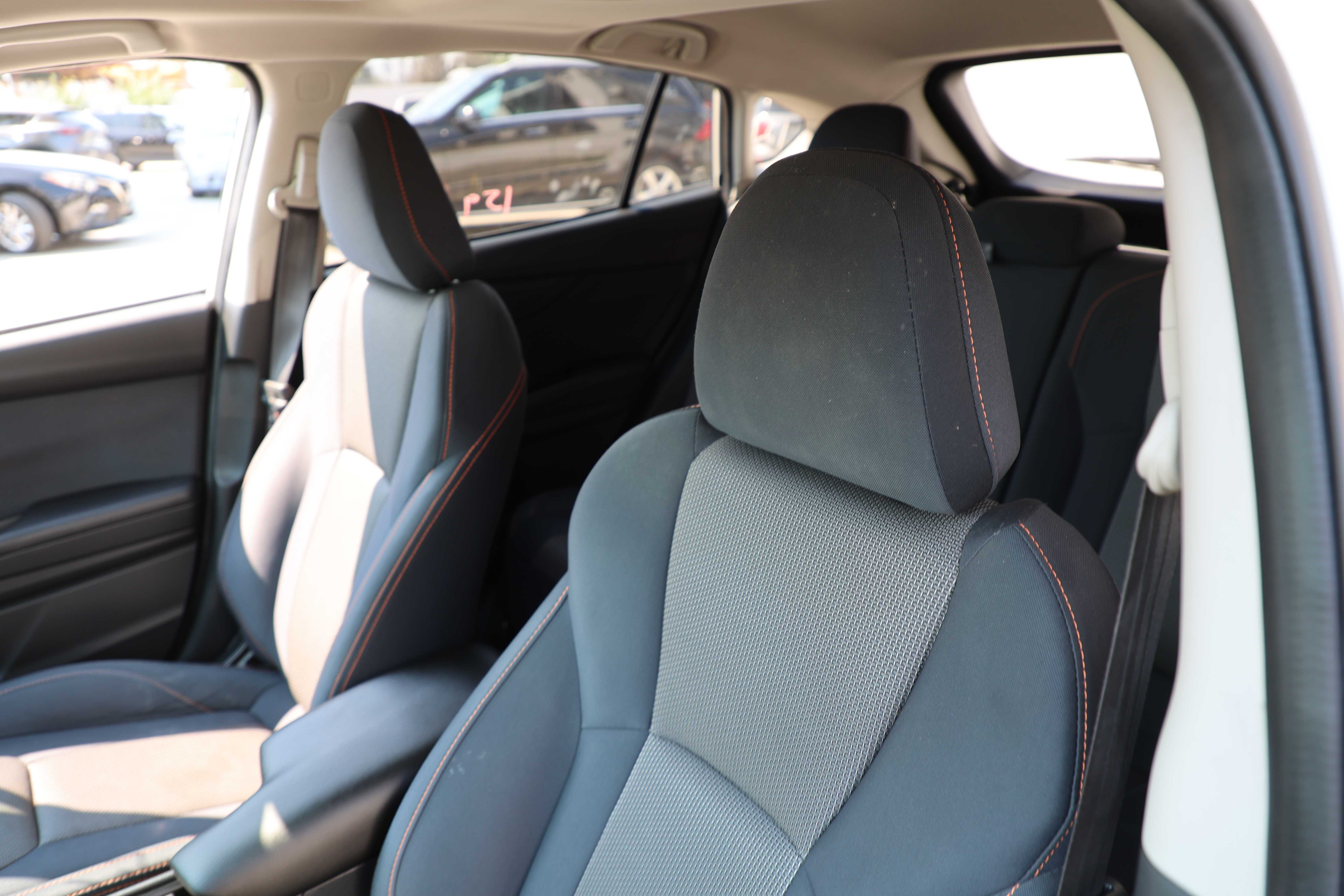 WHITE, 2019 SUBARU CROSSTREK Thumnail Image 7