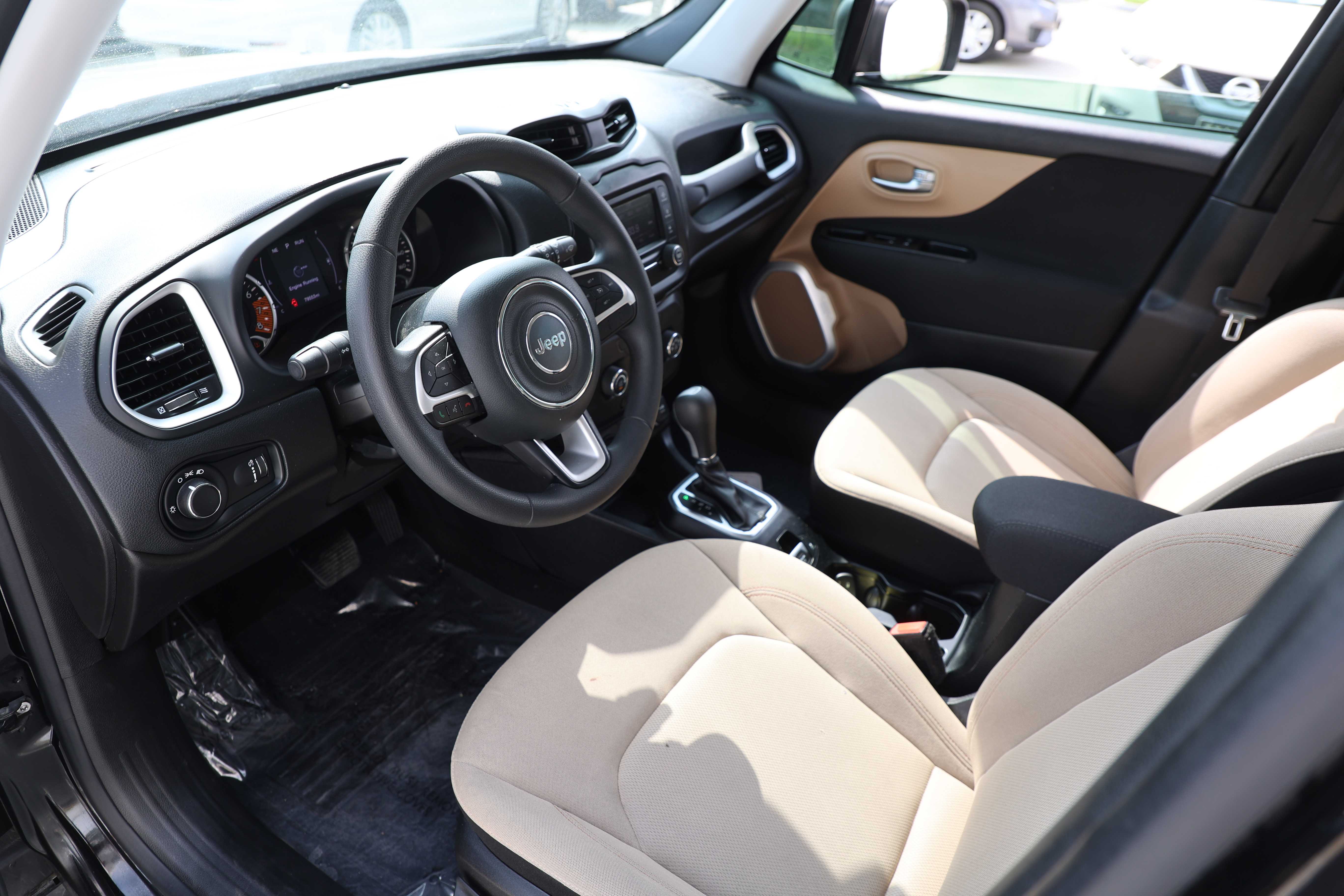 BLACK, 2019 JEEP RENEGADE Thumnail Image 7